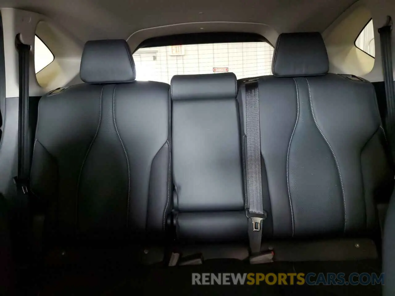 10 fotografías del automóvil dañado 5J8TC2H57KL013945 ACURA RDX 2019
