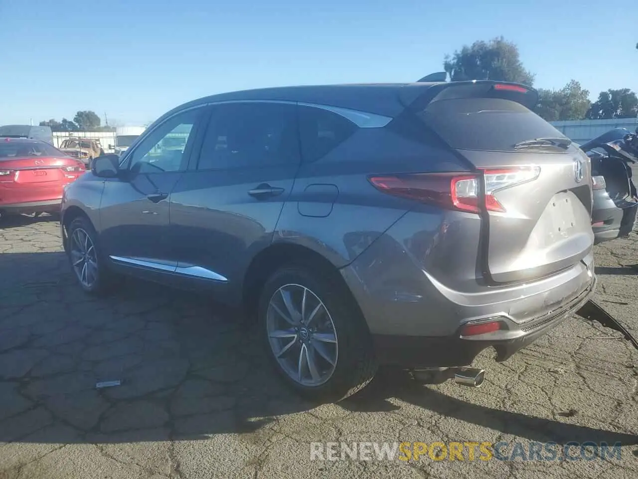 2 fotografías del automóvil dañado 5J8TC2H57KL039090 ACURA RDX 2019