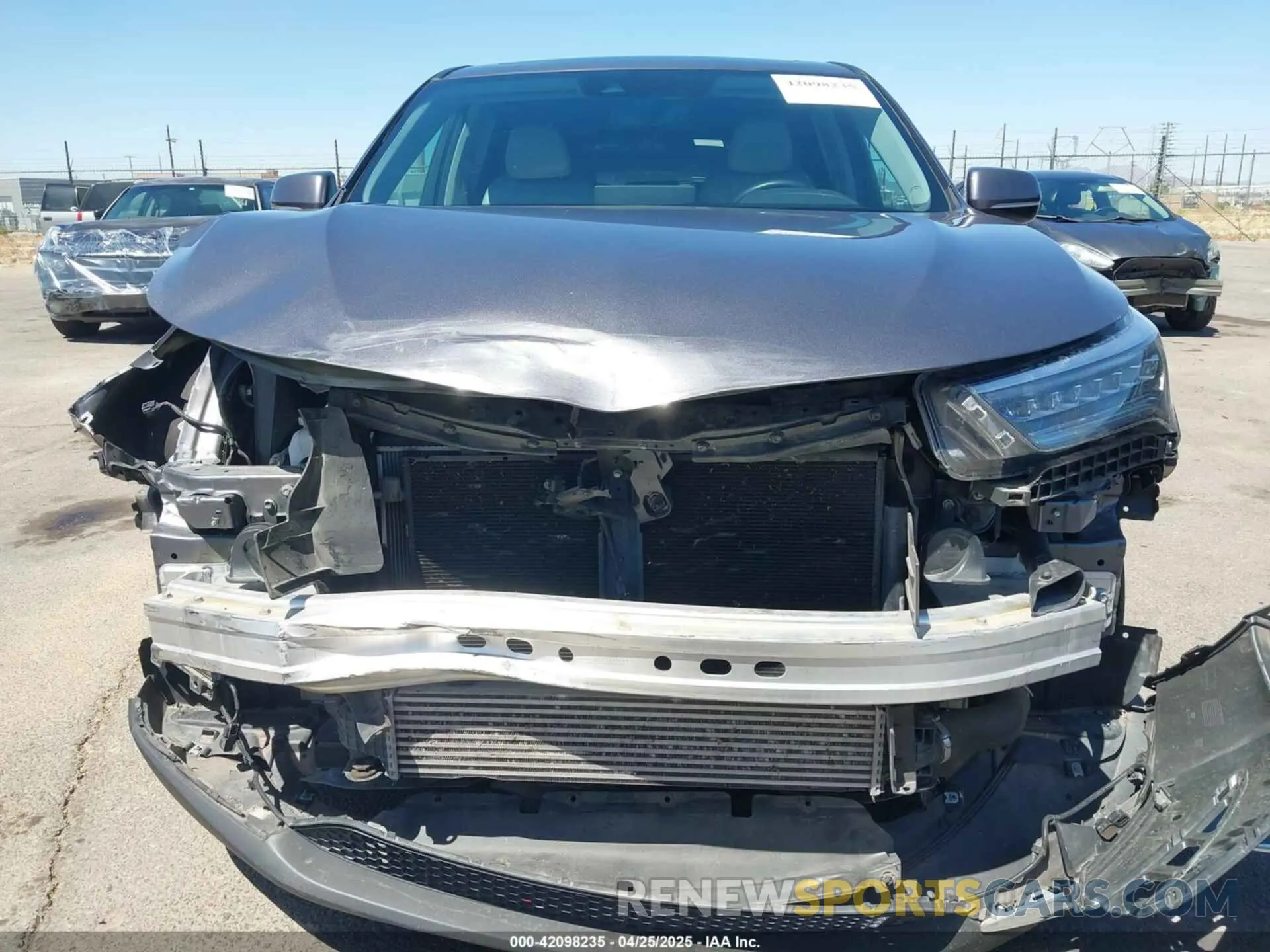 12 fotografías del automóvil dañado 5J8TC2H5XKL005340 ACURA RDX 2019