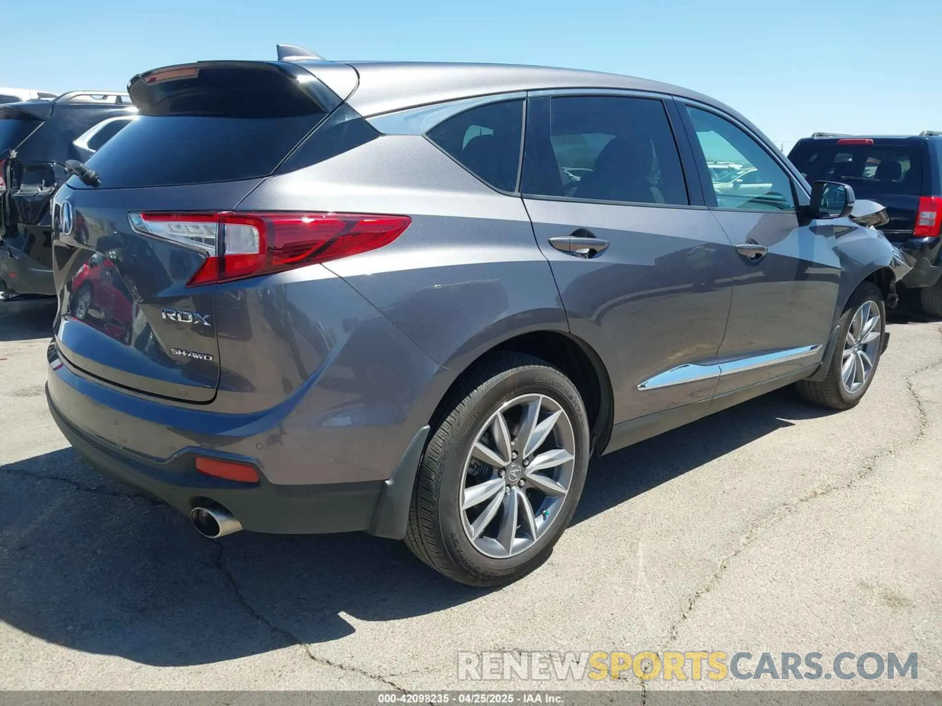 4 fotografías del automóvil dañado 5J8TC2H5XKL005340 ACURA RDX 2019