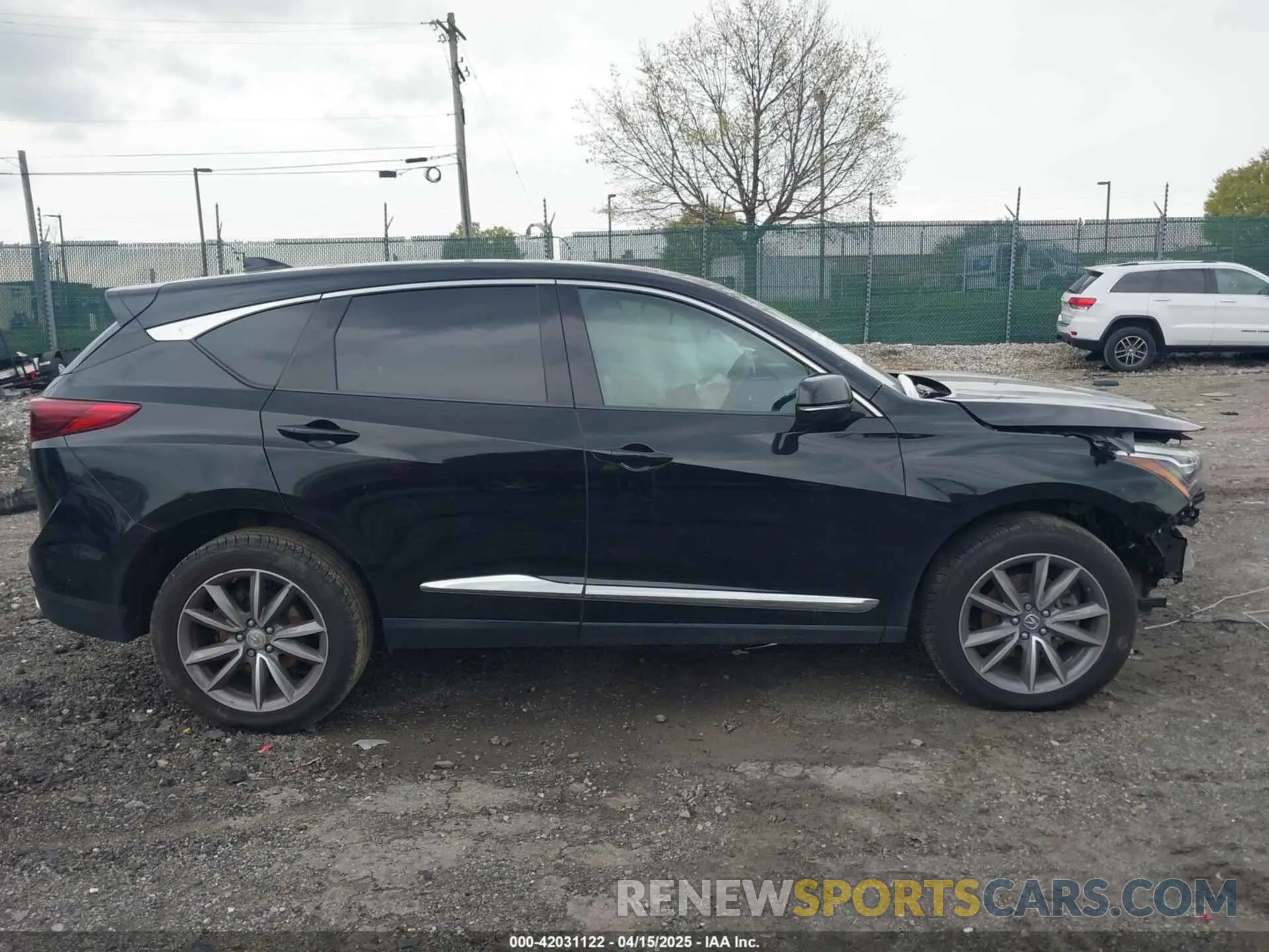 12 fotografías del automóvil dañado 5J8TC2H5XKL012224 ACURA RDX 2019