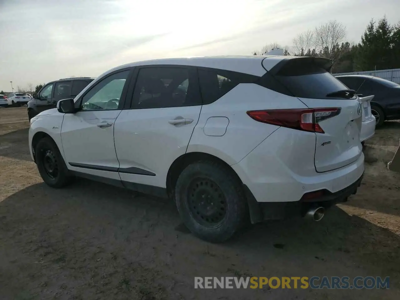 2 fotografías del automóvil dañado 5J8TC2H61KL806618 ACURA RDX 2019