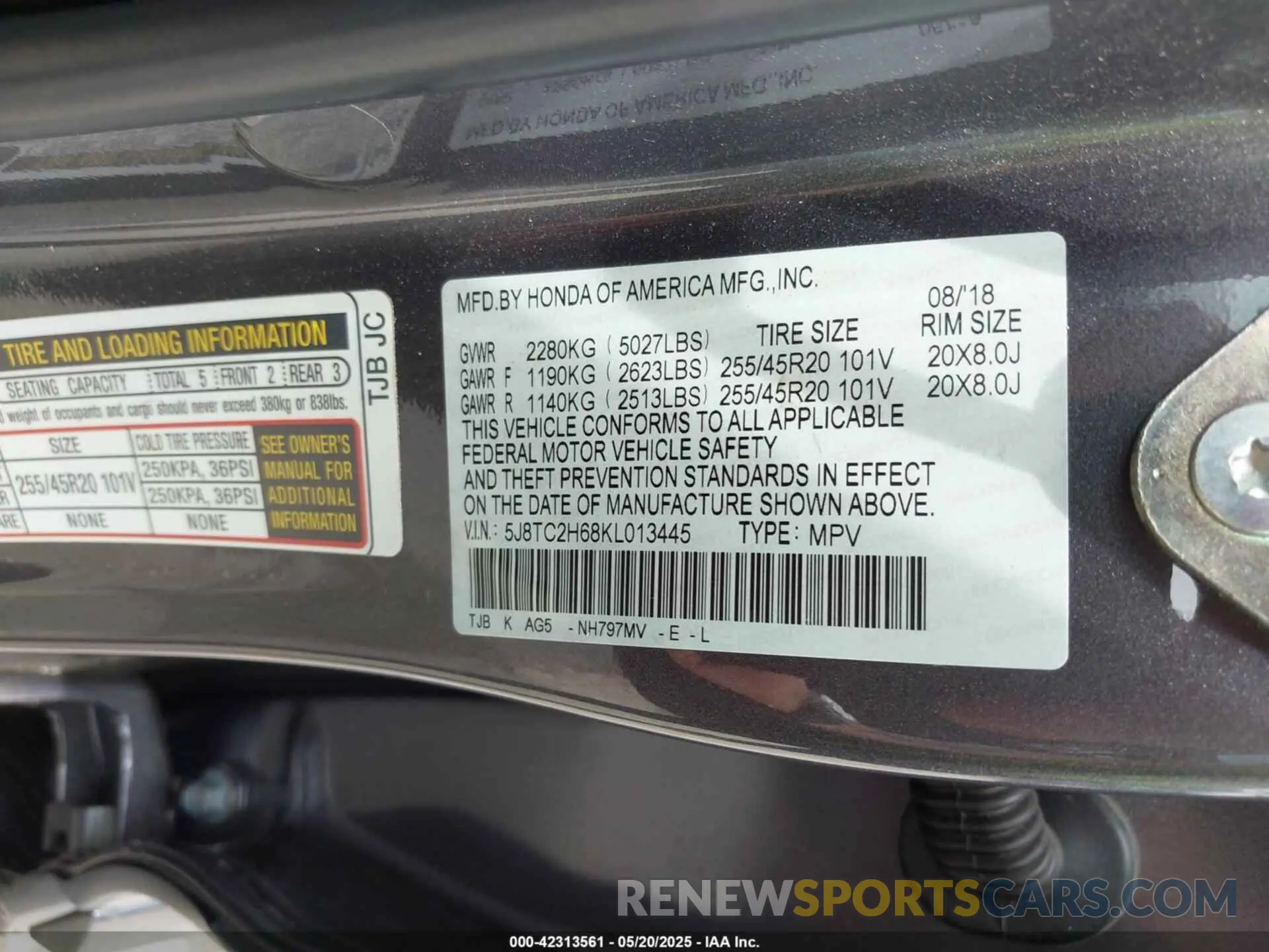 9 fotografías del automóvil dañado 5J8TC2H68KL013445 ACURA RDX 2019