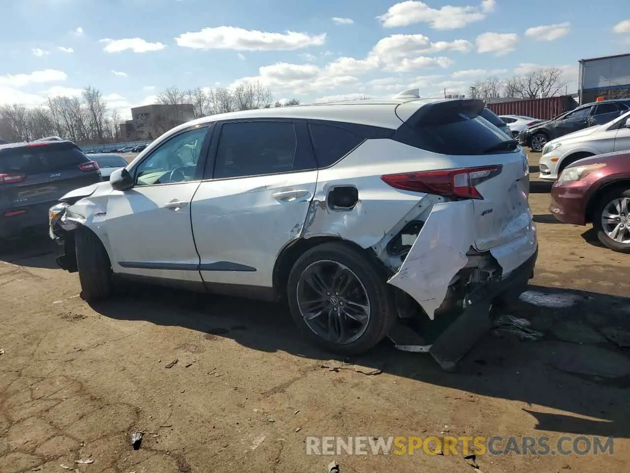 2 fotografías del automóvil dañado 5J8TC2H68KL016975 ACURA RDX 2019