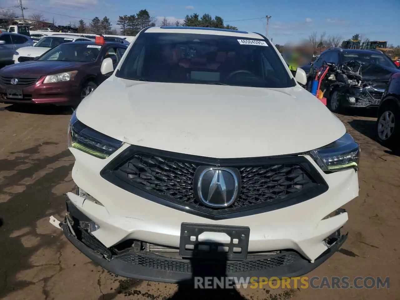 5 fotografías del automóvil dañado 5J8TC2H68KL016975 ACURA RDX 2019
