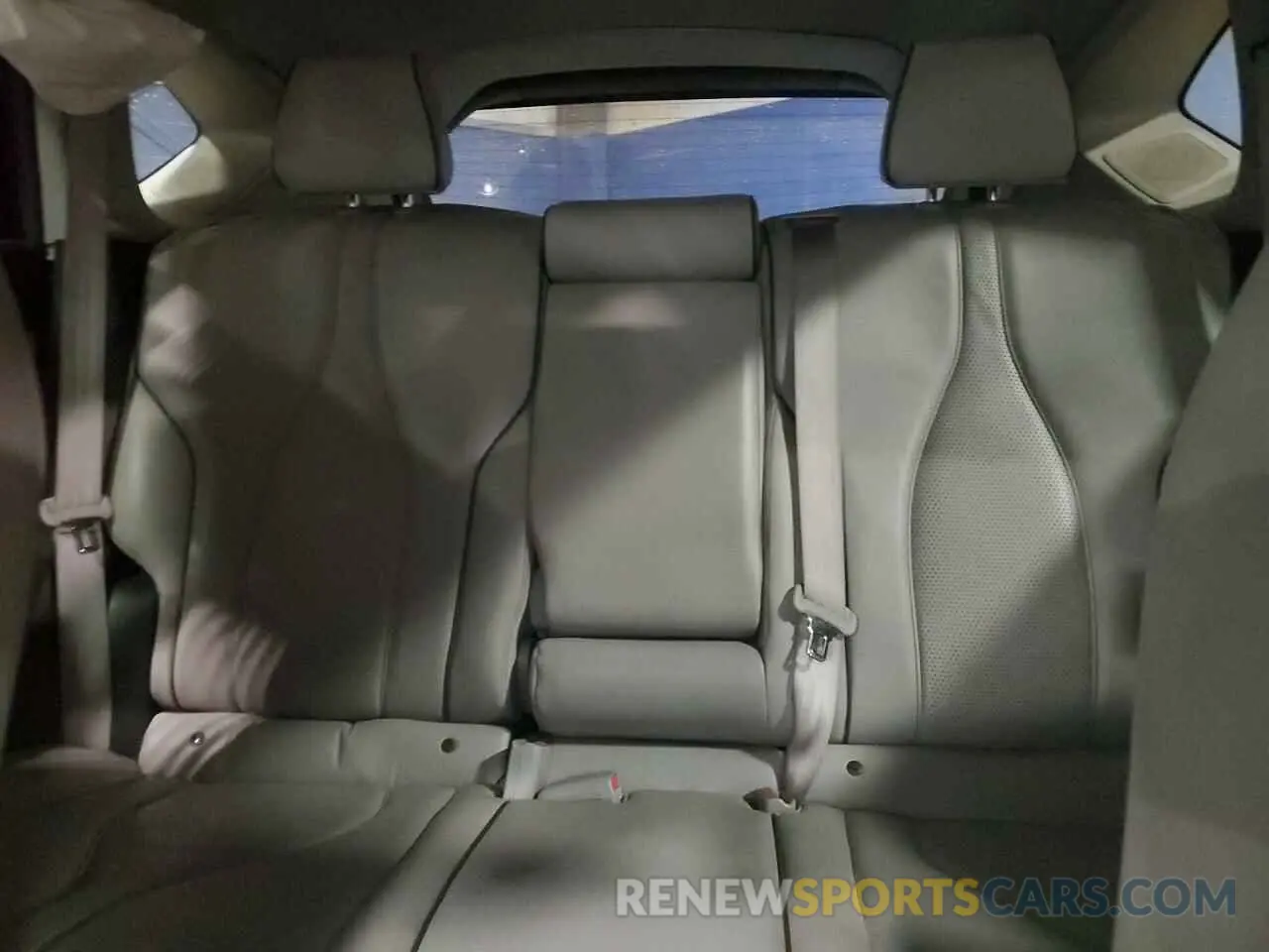 10 fotografías del automóvil dañado 5J8TC2H74KL001754 ACURA RDX 2019