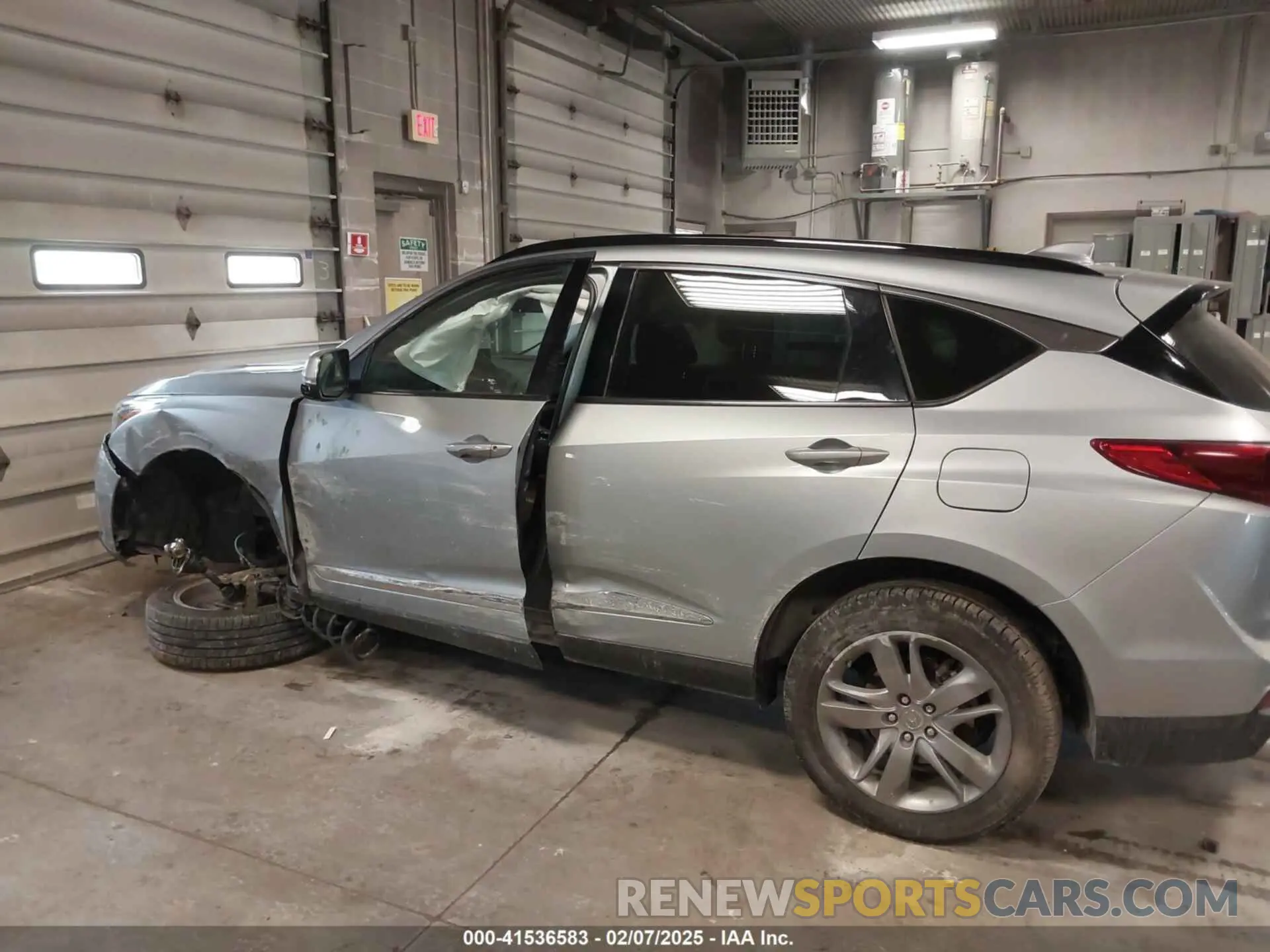 14 fotografías del automóvil dañado 5J8TC2H78KL018363 ACURA RDX 2019