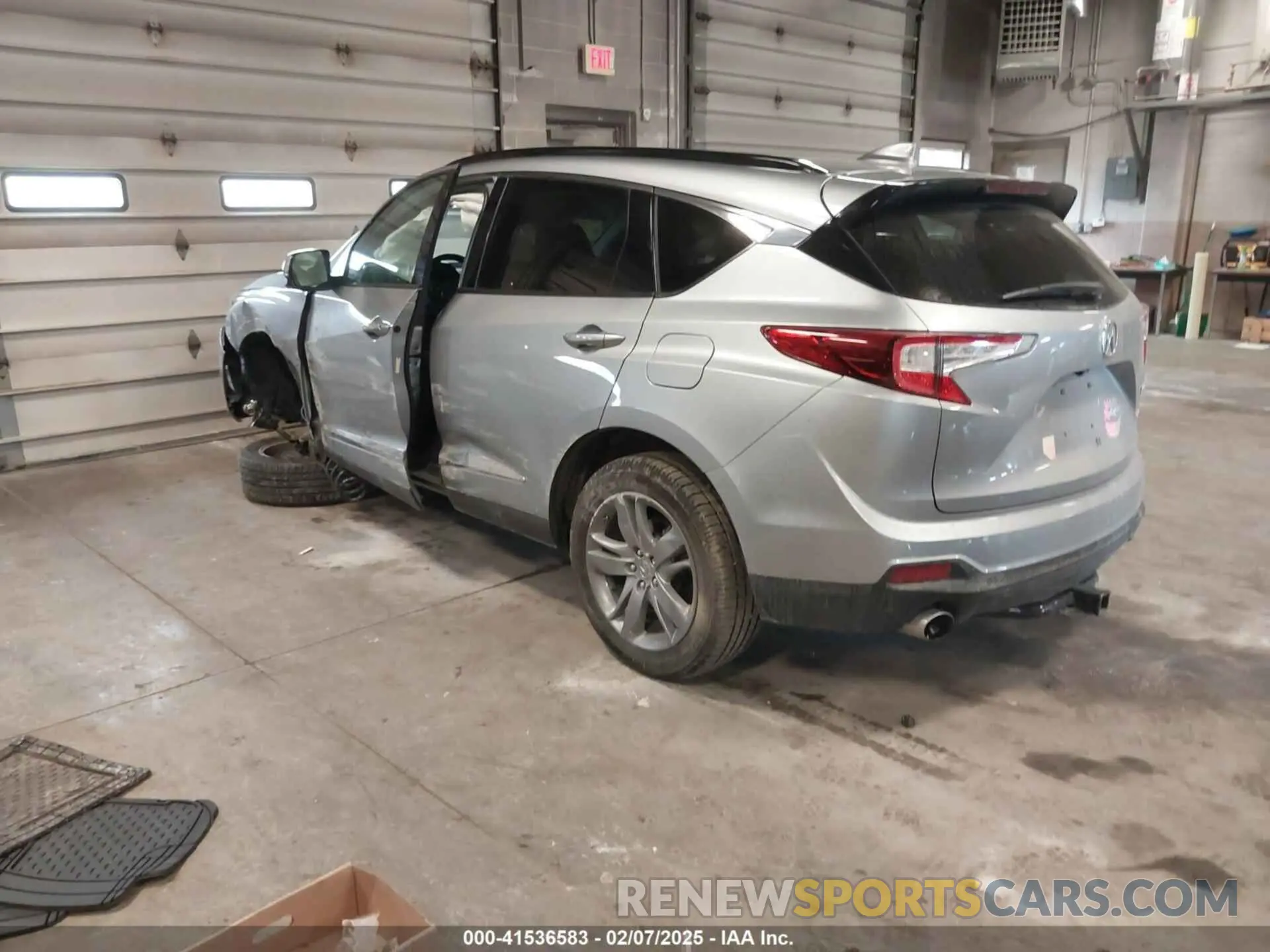 3 fotografías del automóvil dañado 5J8TC2H78KL018363 ACURA RDX 2019