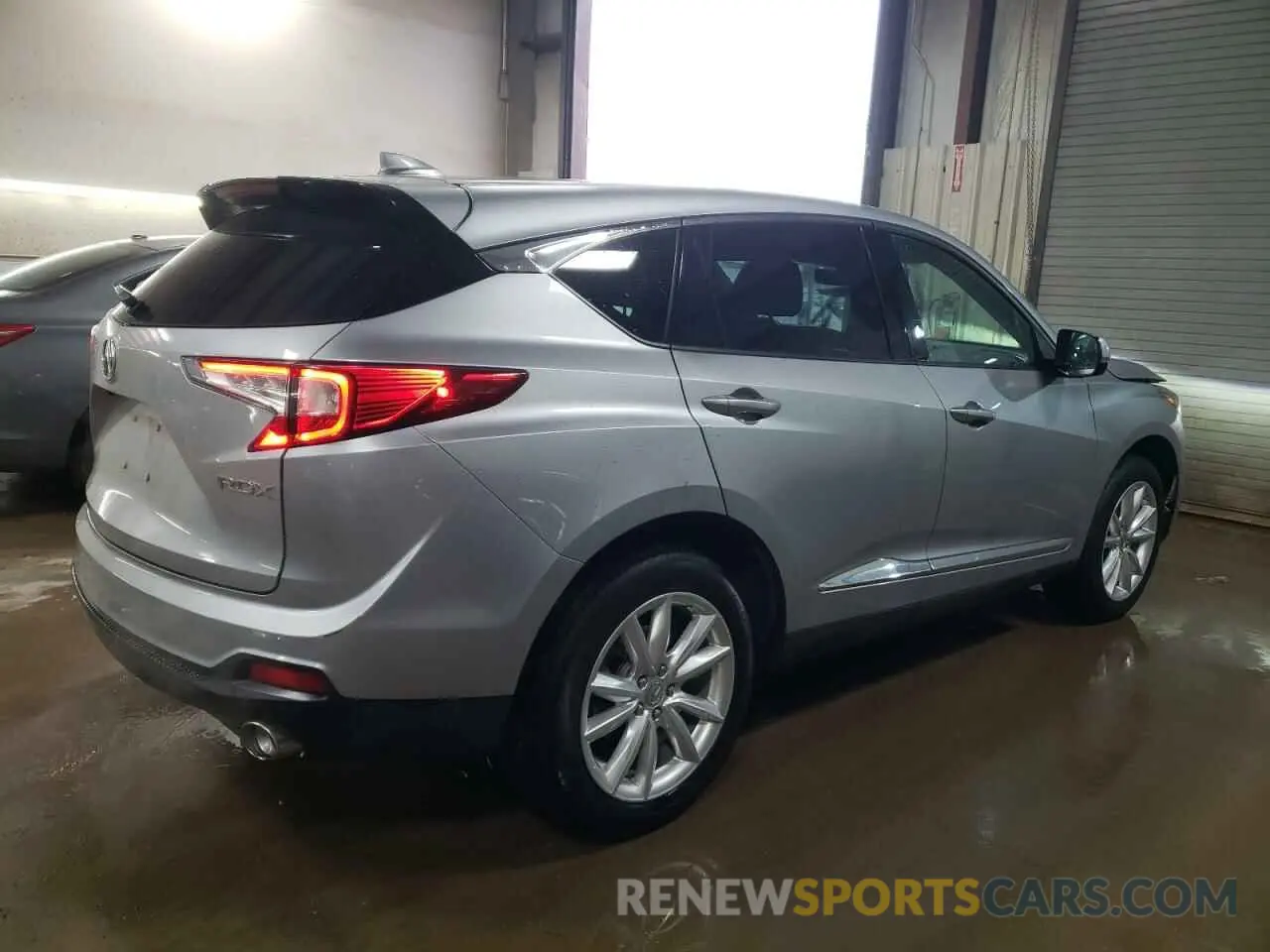3 fotografías del automóvil dañado 5J8TC1H3XLL017160 ACURA RDX 2020