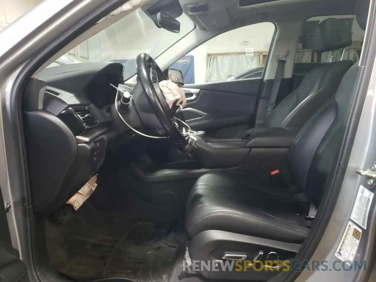 7 fotografías del automóvil dañado 5J8TC1H3XLL017160 ACURA RDX 2020