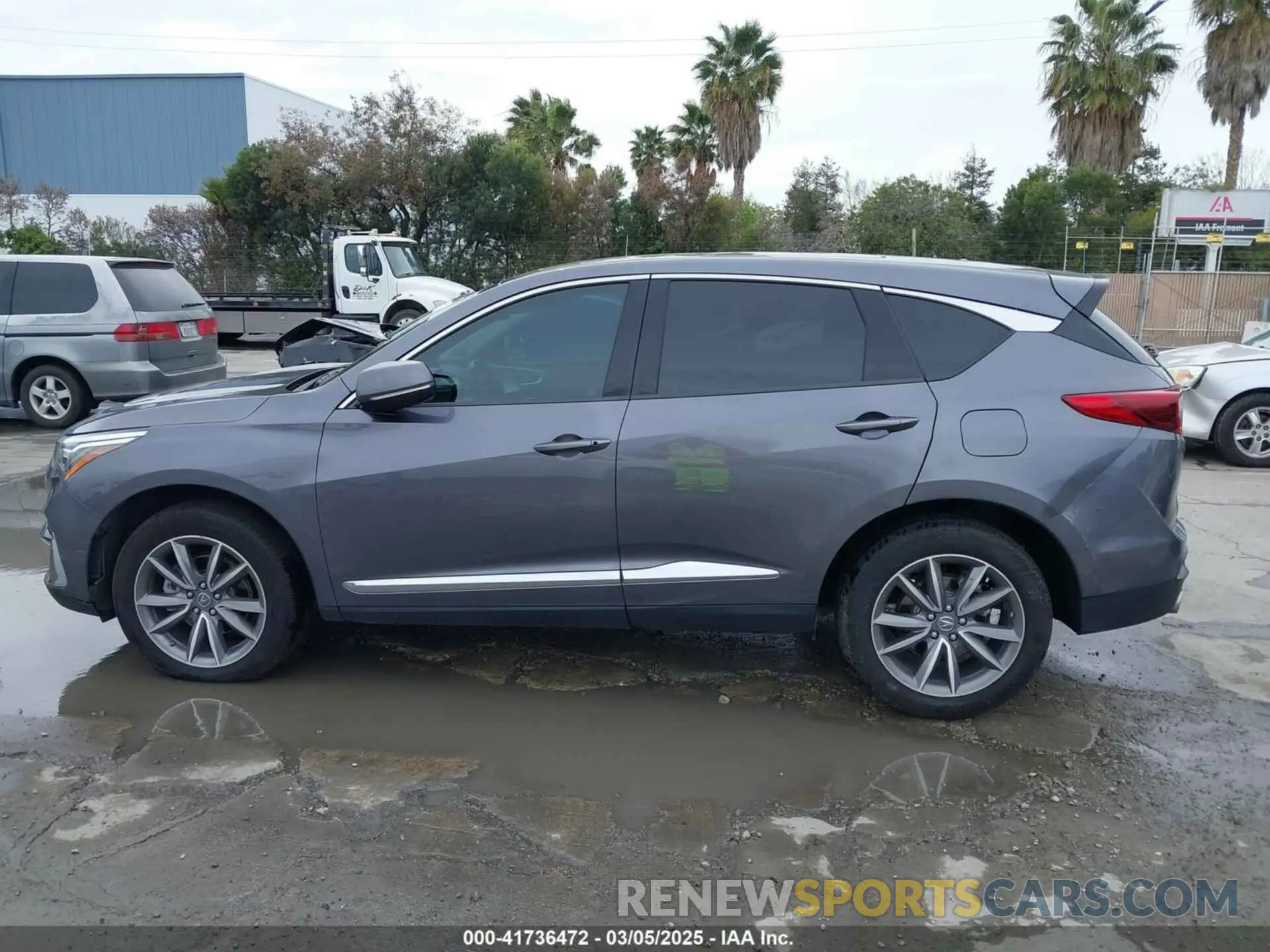 14 fotografías del automóvil dañado 5J8TC1H58LL012668 ACURA RDX 2020