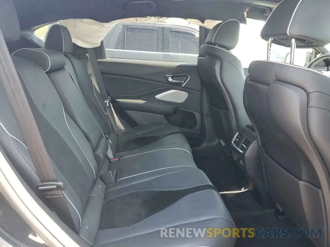 11 fotografías del automóvil dañado 5J8TC1H68LL016552 ACURA RDX 2020