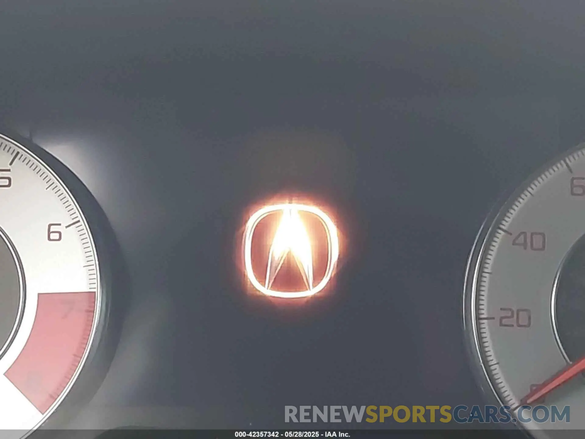 14 fotografías del automóvil dañado 5J8TC1H69LL016530 ACURA RDX 2020