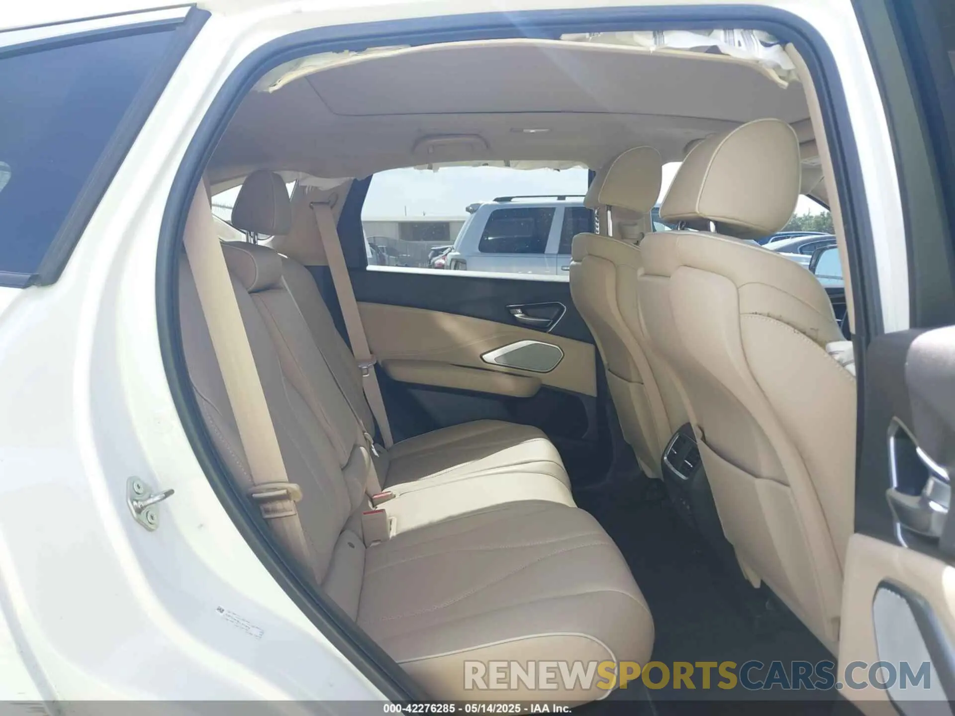 8 fotografías del automóvil dañado 5J8TC1H78LL017872 ACURA RDX 2020