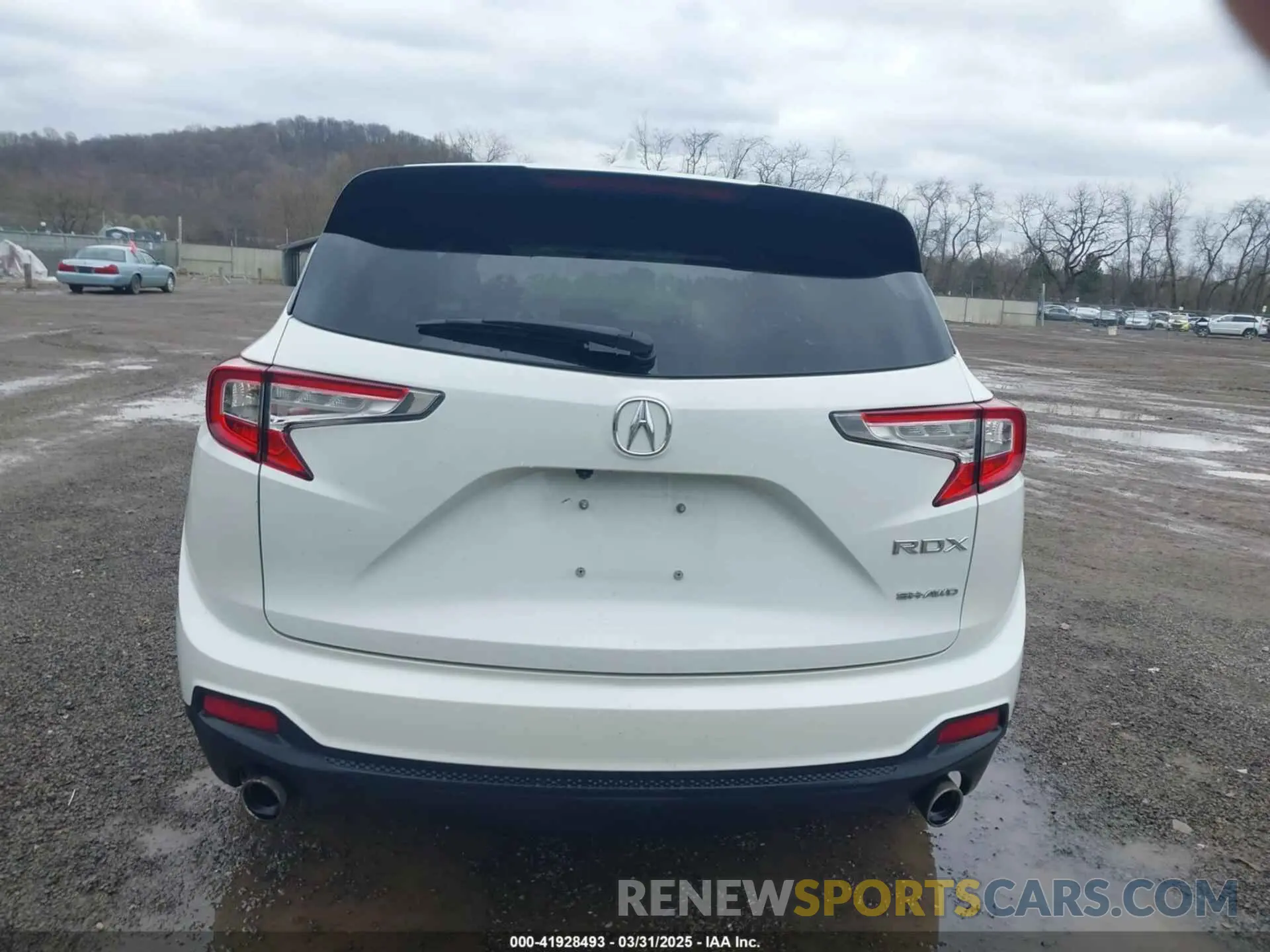 16 fotografías del automóvil dañado 5J8TC2H37LL013556 ACURA RDX 2020