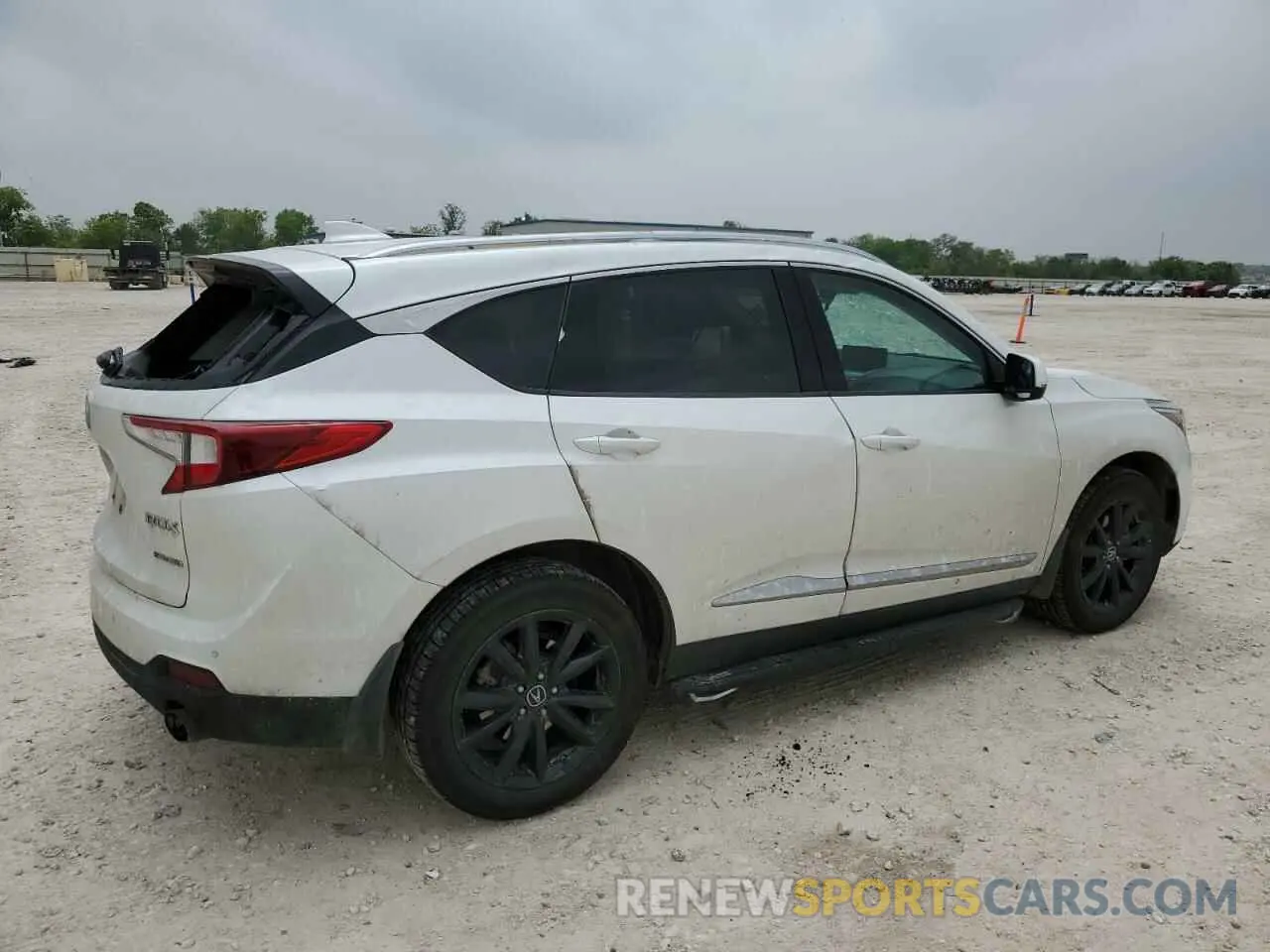 3 fotografías del automóvil dañado 5J8TC2H52LL001235 ACURA RDX 2020