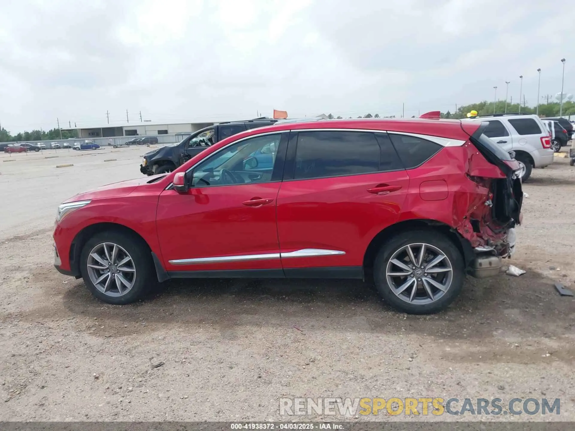 15 fotografías del automóvil dañado 5J8TC2H58LL011154 ACURA RDX 2020