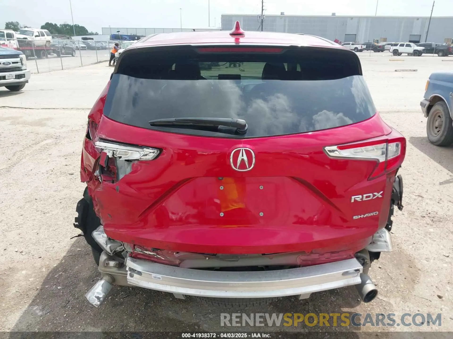 17 fotografías del automóvil dañado 5J8TC2H58LL011154 ACURA RDX 2020