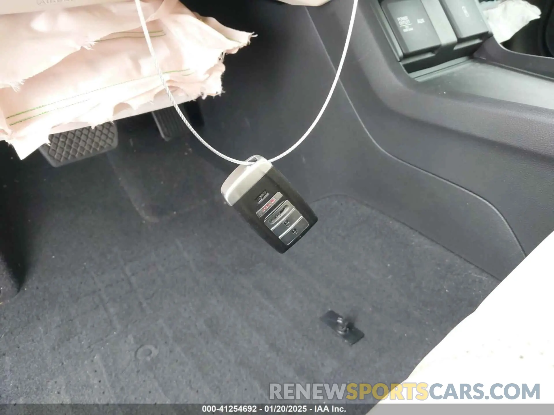 11 fotografías del automóvil dañado 5J8TC2H72LL022362 ACURA RDX 2020