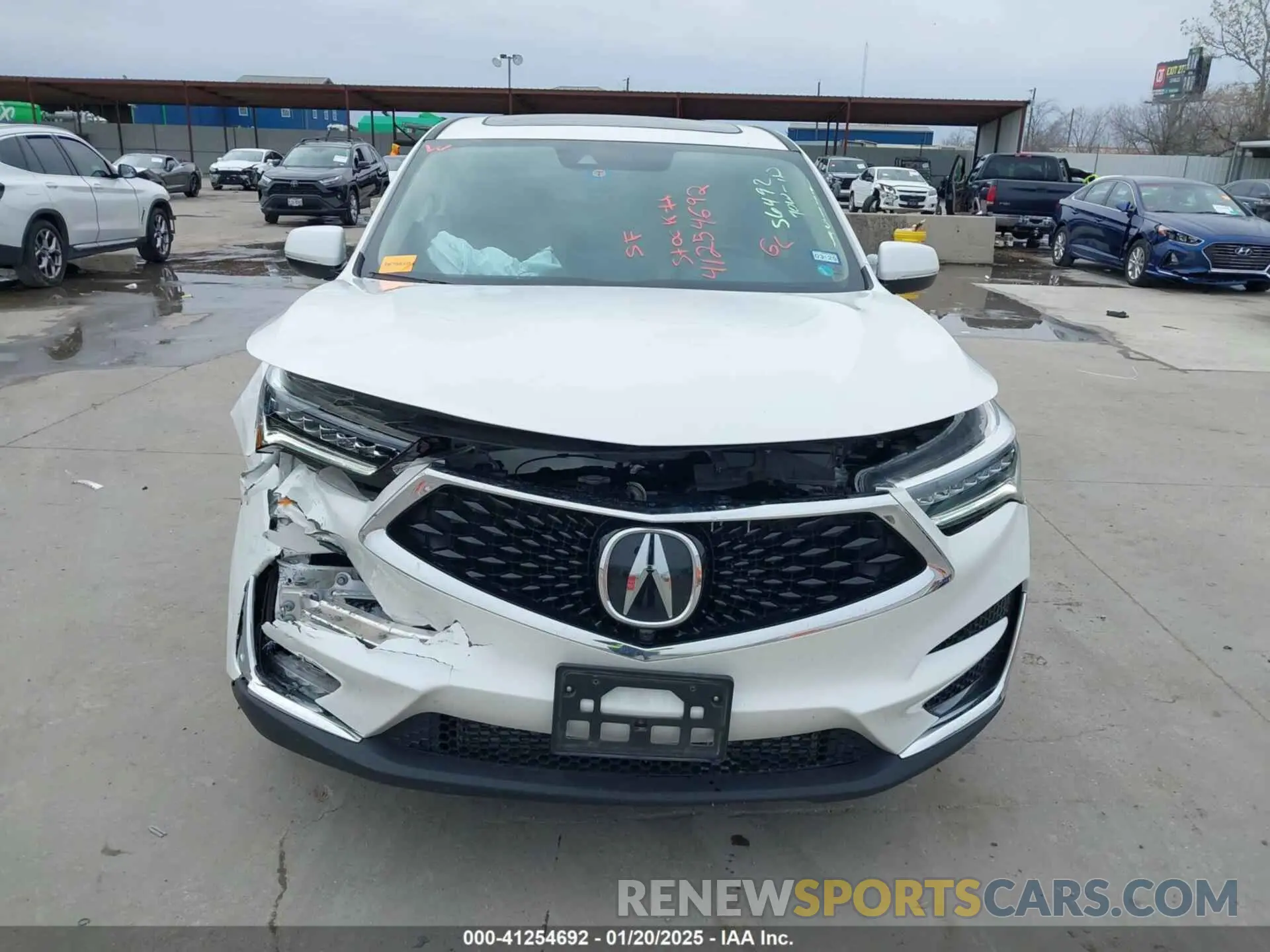 12 fotografías del automóvil dañado 5J8TC2H72LL022362 ACURA RDX 2020