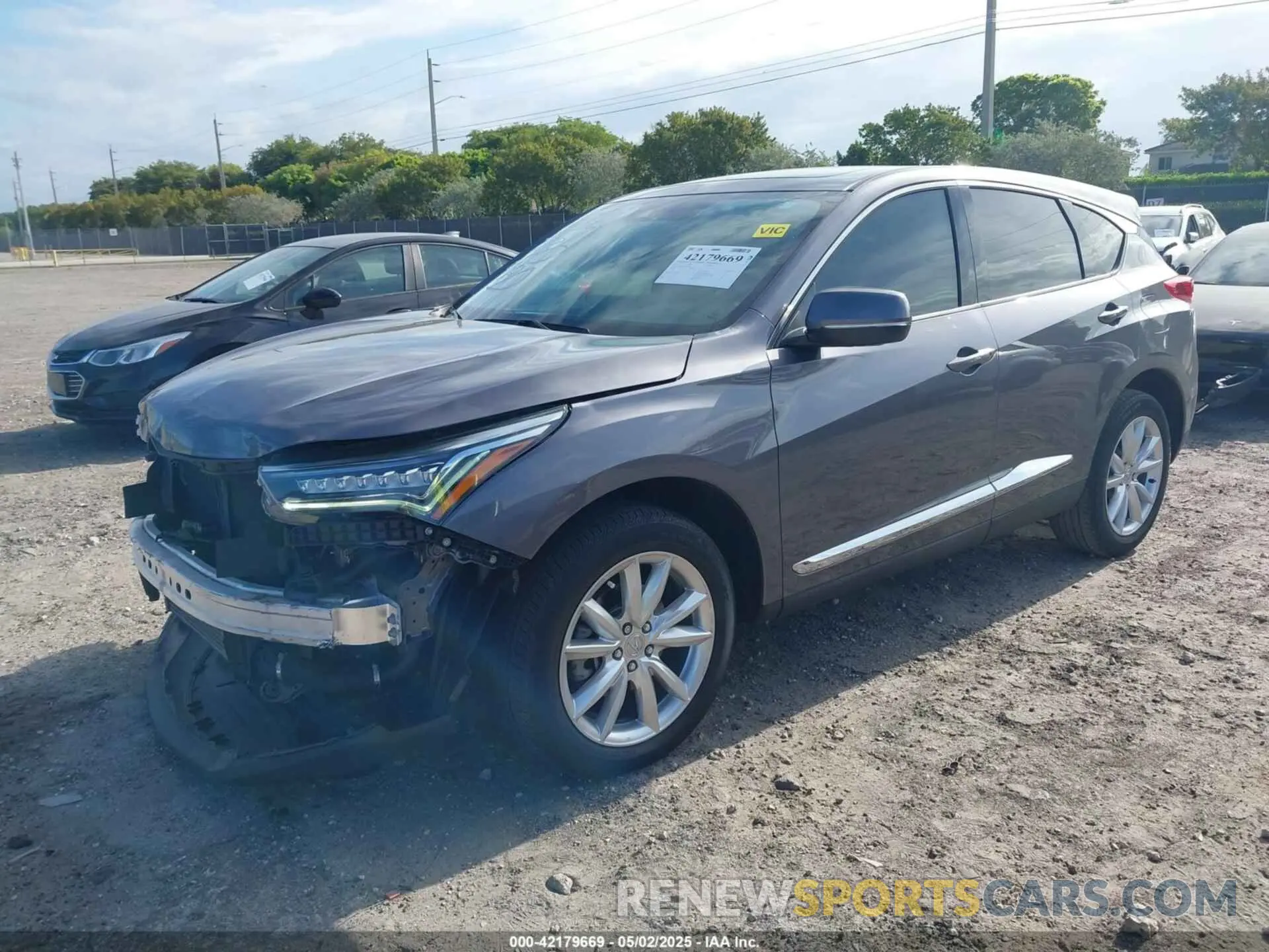 2 fotografías del automóvil dañado 5J8TC1H32ML001584 ACURA RDX 2021