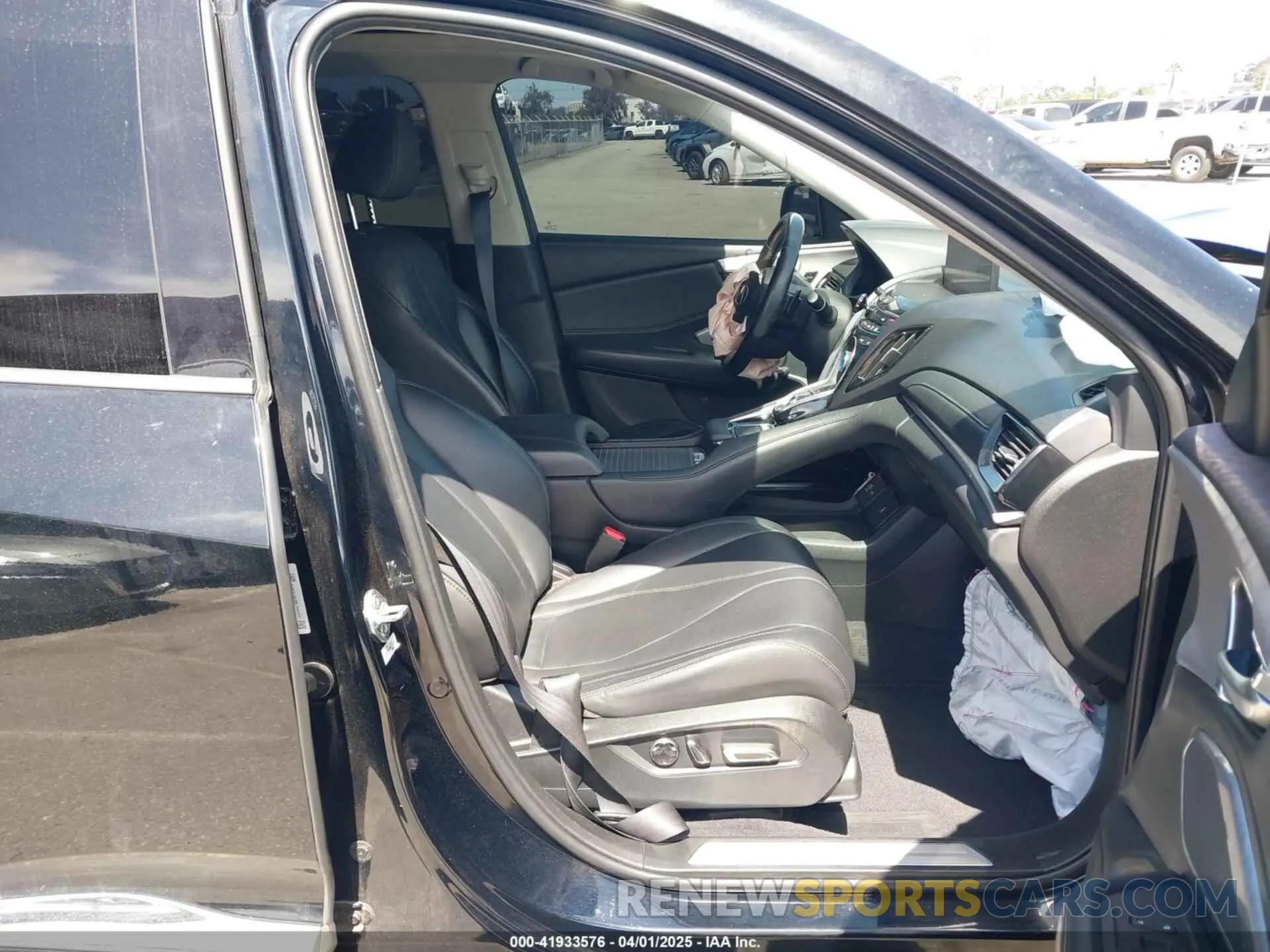 5 fotografías del automóvil dañado 5J8TC1H33ML006504 ACURA RDX 2021