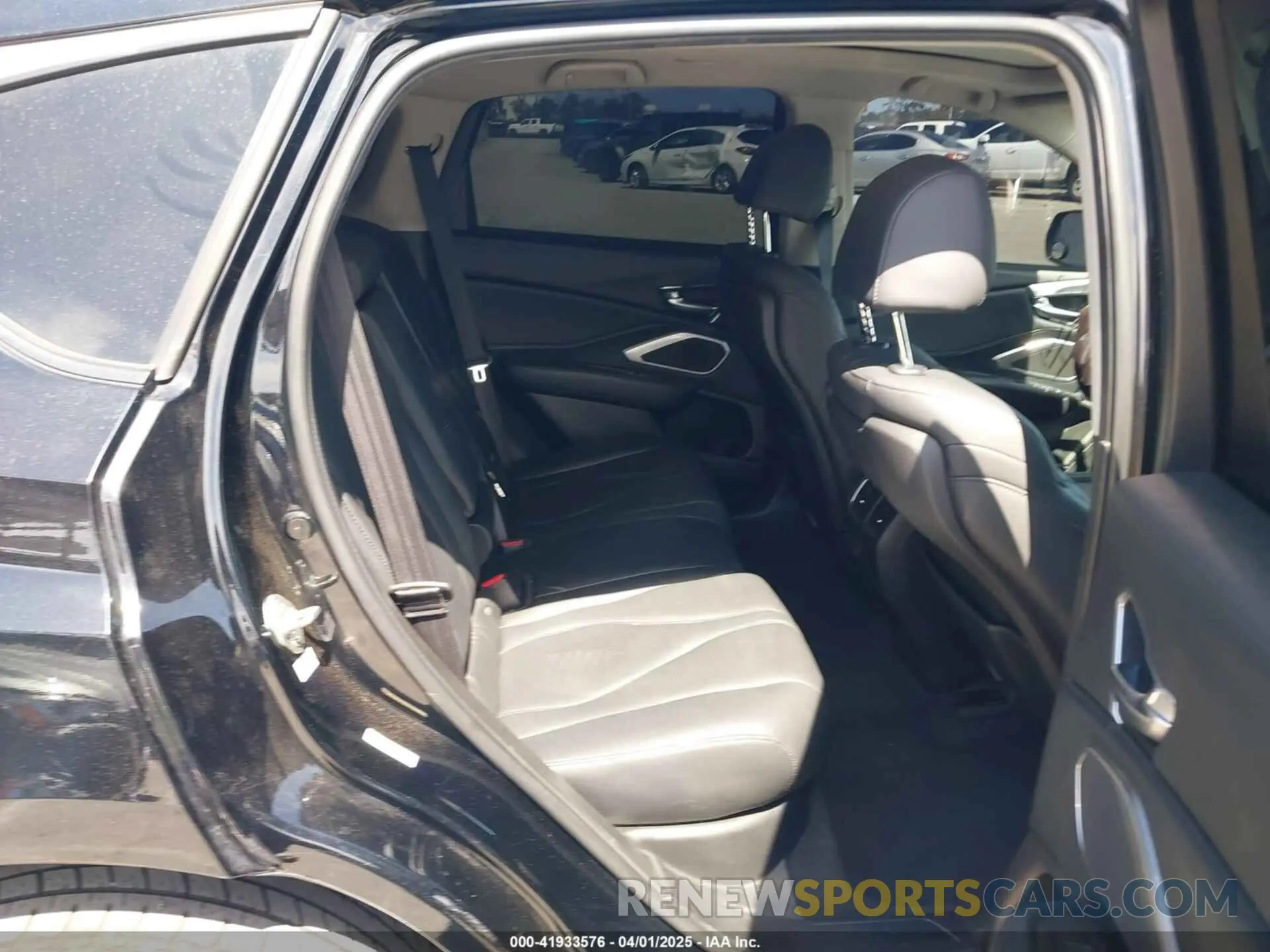 8 fotografías del automóvil dañado 5J8TC1H33ML006504 ACURA RDX 2021