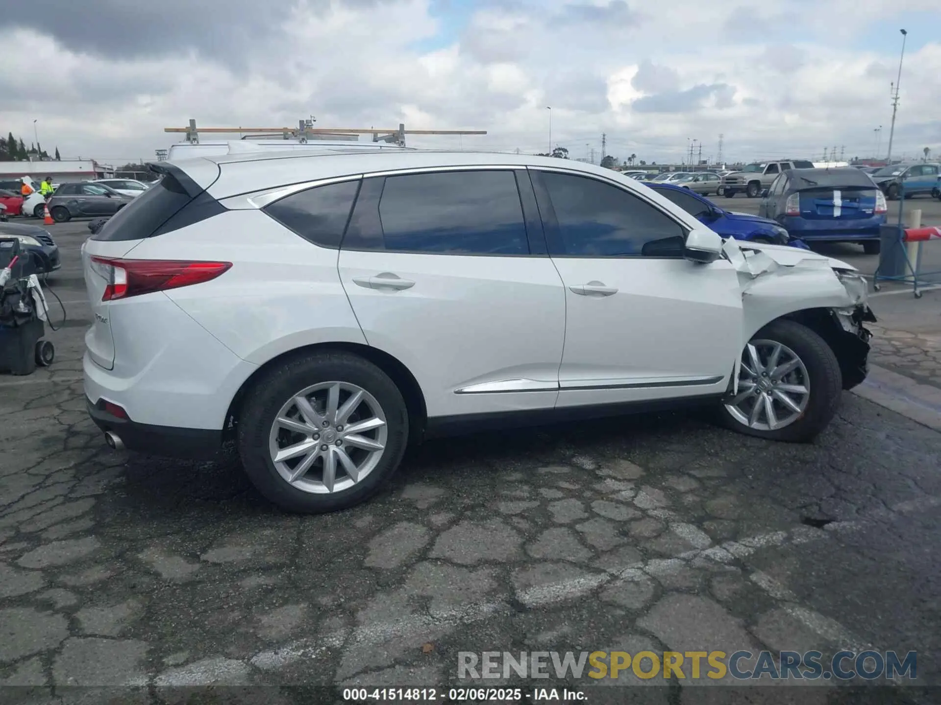 13 fotografías del automóvil dañado 5J8TC1H34ML004146 ACURA RDX 2021