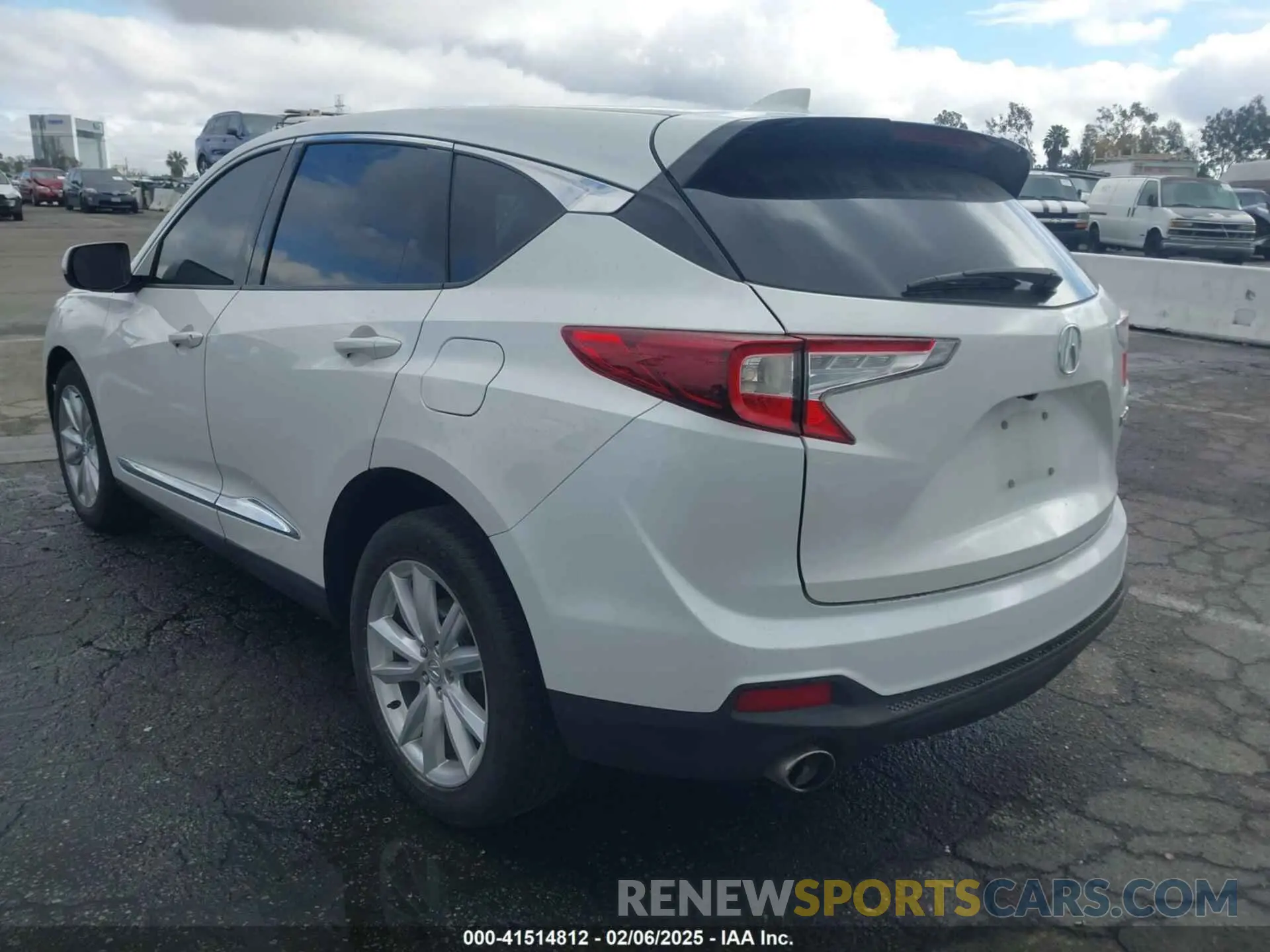 3 fotografías del automóvil dañado 5J8TC1H34ML004146 ACURA RDX 2021