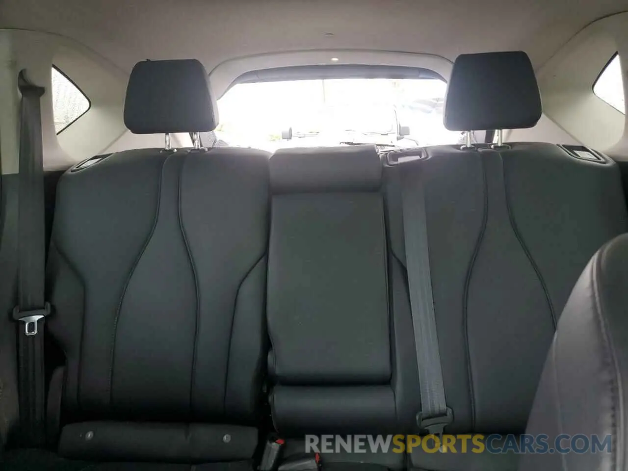 10 fotografías del automóvil dañado 5J8TC1H37ML015691 ACURA RDX 2021