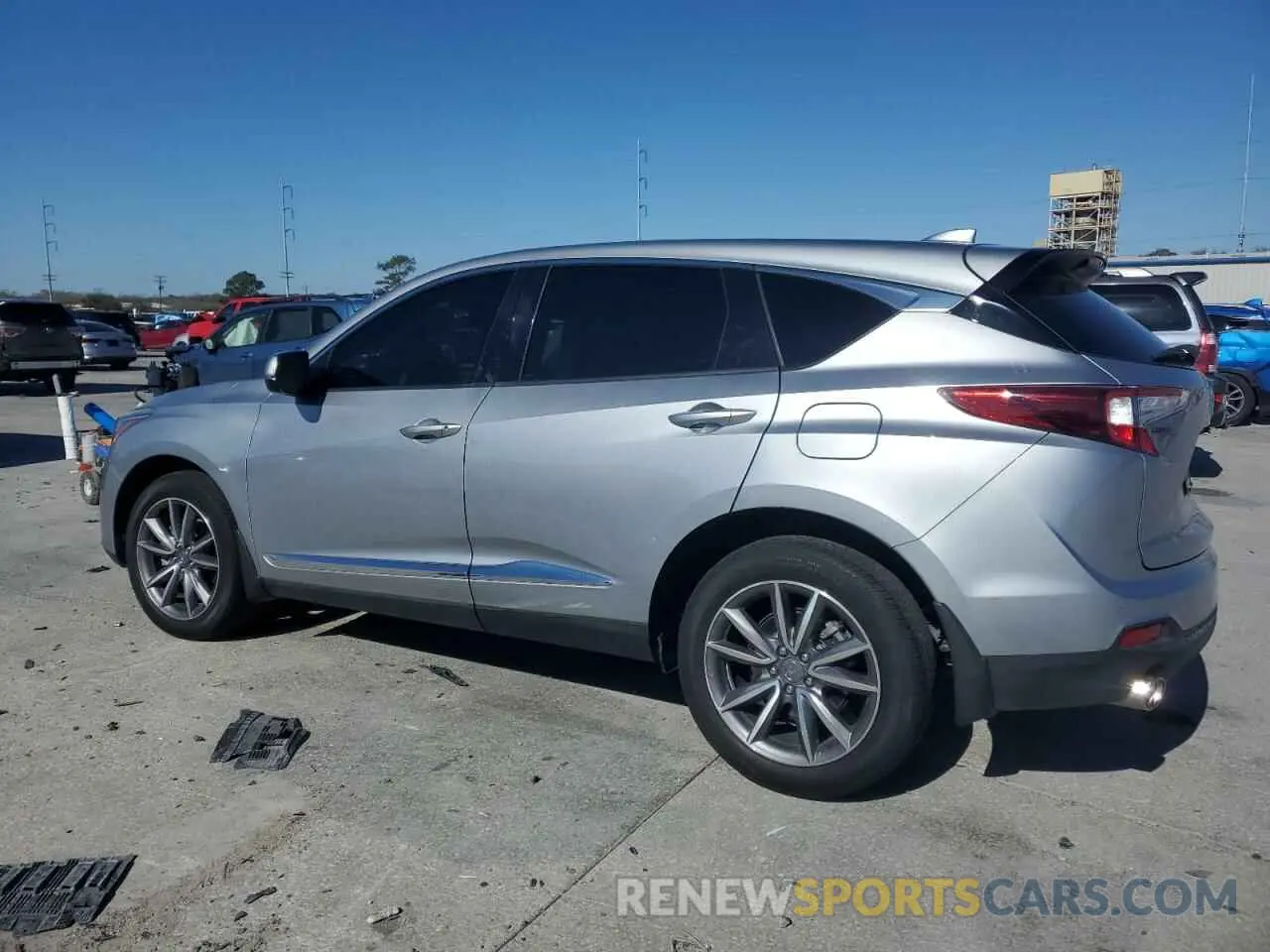 2 fotografías del automóvil dañado 5J8TC1H55ML004531 ACURA RDX 2021