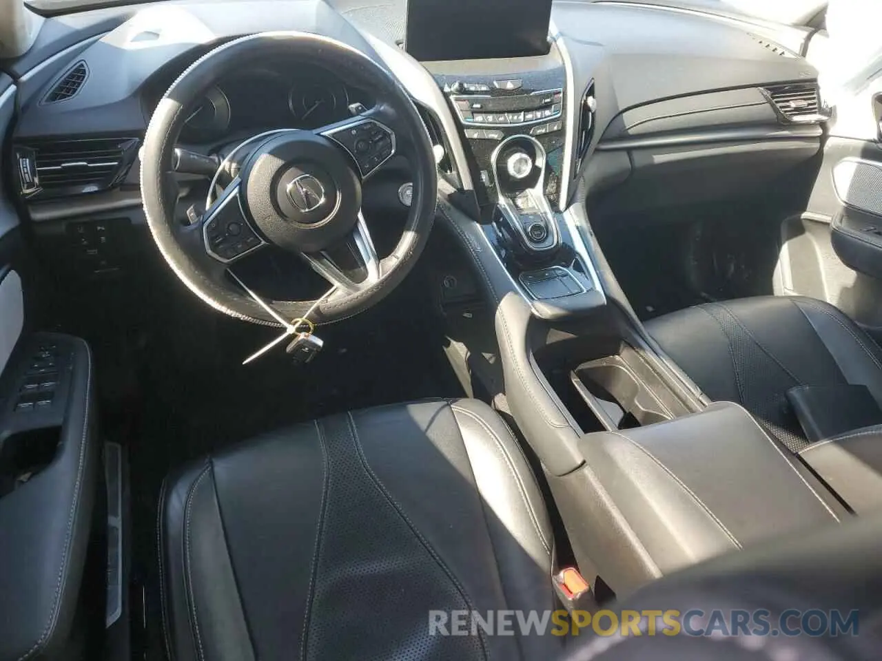 8 fotografías del automóvil dañado 5J8TC1H55ML004531 ACURA RDX 2021