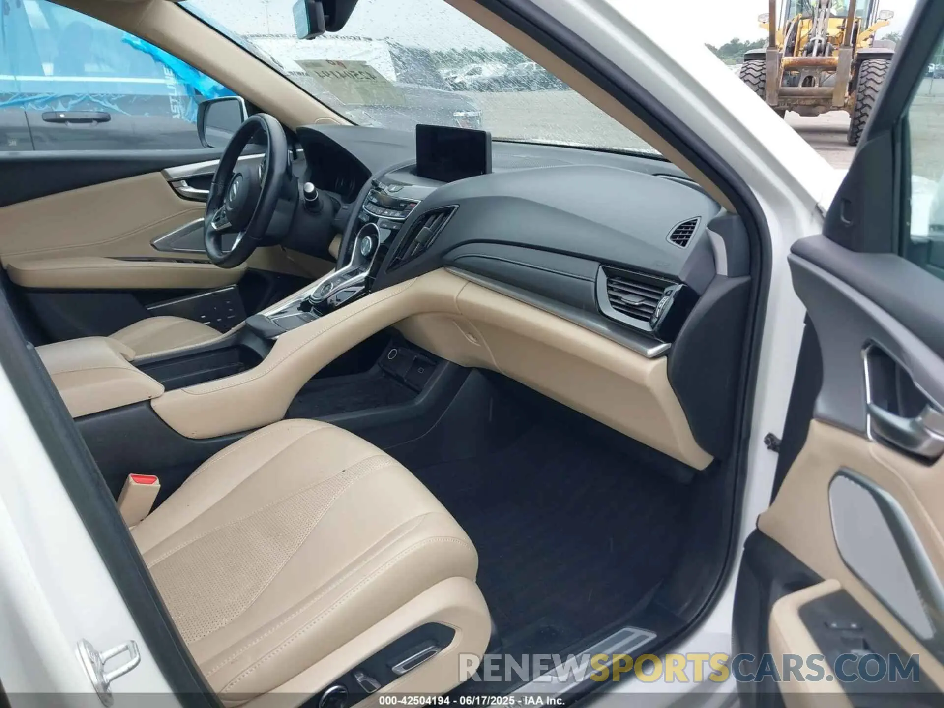 5 fotografías del automóvil dañado 5J8TC1H56ML007650 ACURA RDX 2021