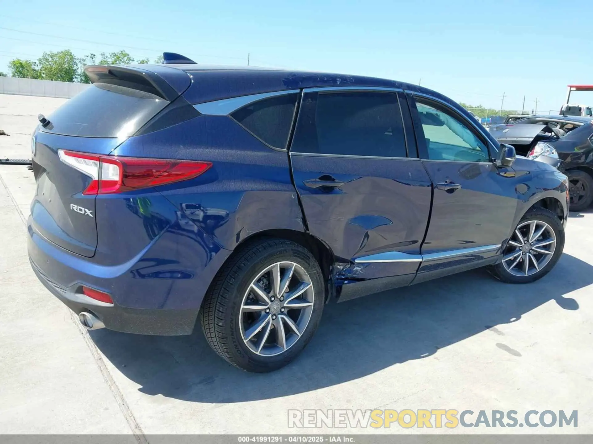 4 fotografías del automóvil dañado 5J8TC1H57ML007284 ACURA RDX 2021
