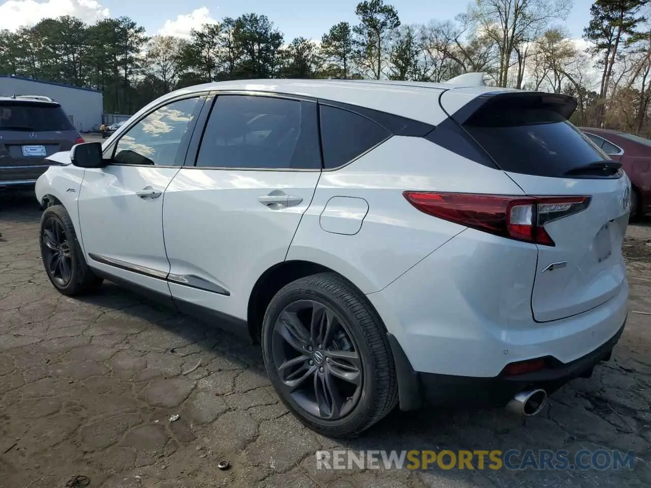 2 fotografías del automóvil dañado 5J8TC1H64ML013276 ACURA RDX 2021