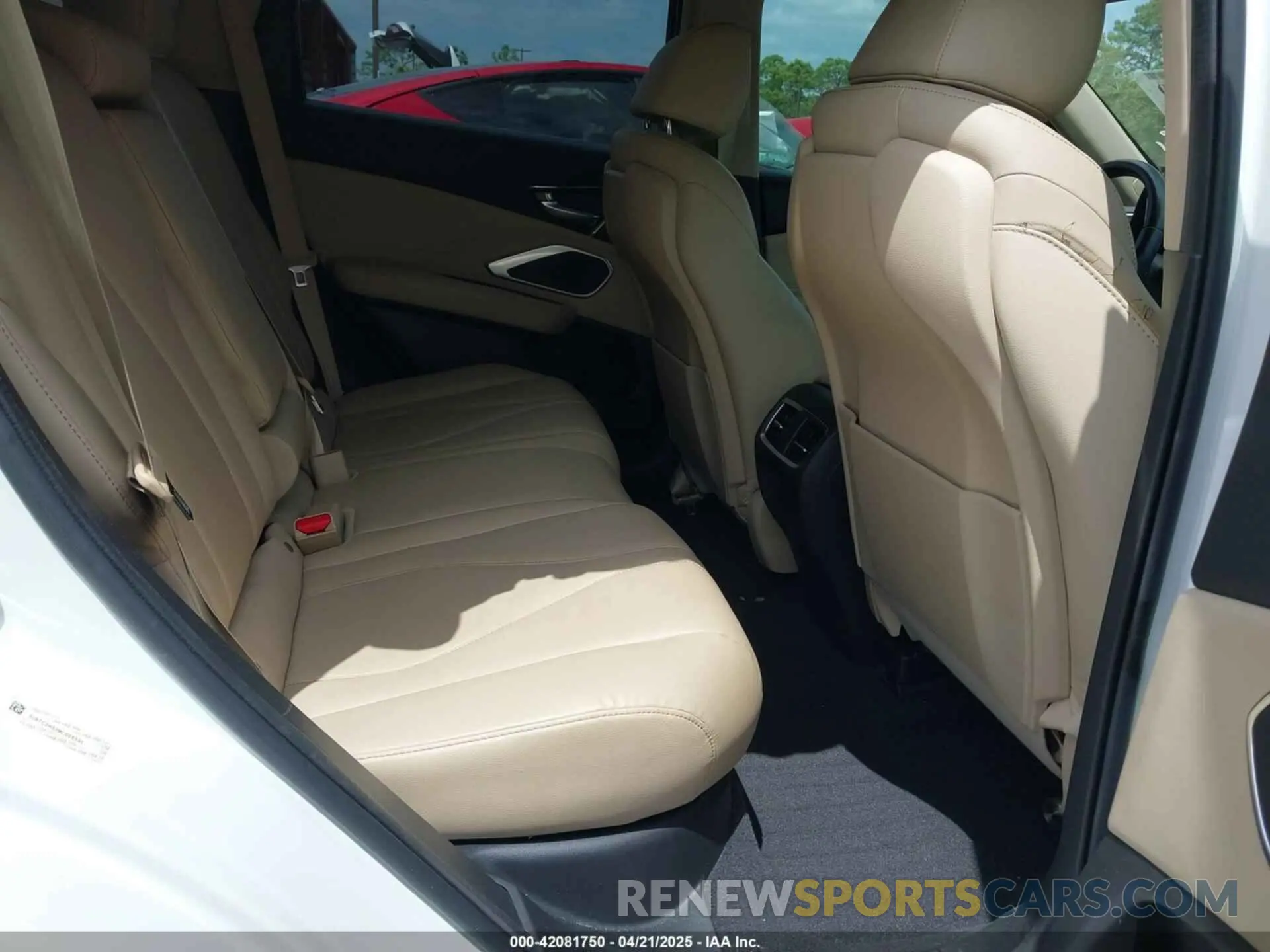 8 fotografías del automóvil dañado 5J8TC2H33ML005391 ACURA RDX 2021