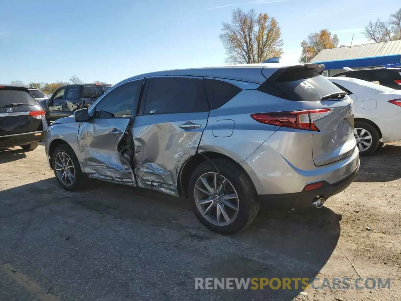 2 fotografías del automóvil dañado 5J8TC2H52ML004265 ACURA RDX 2021