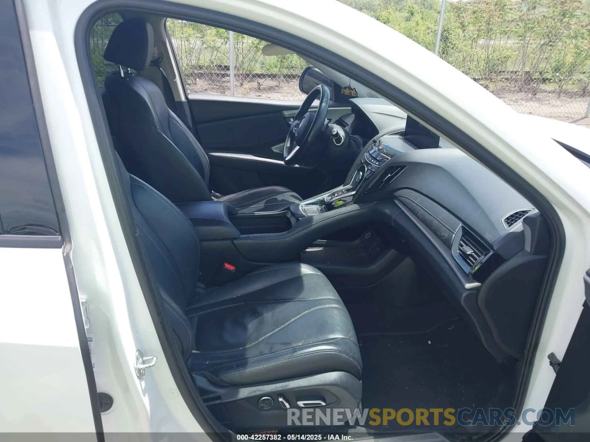 5 fotografías del automóvil dañado 5J8TC2H53ML047254 ACURA RDX 2021