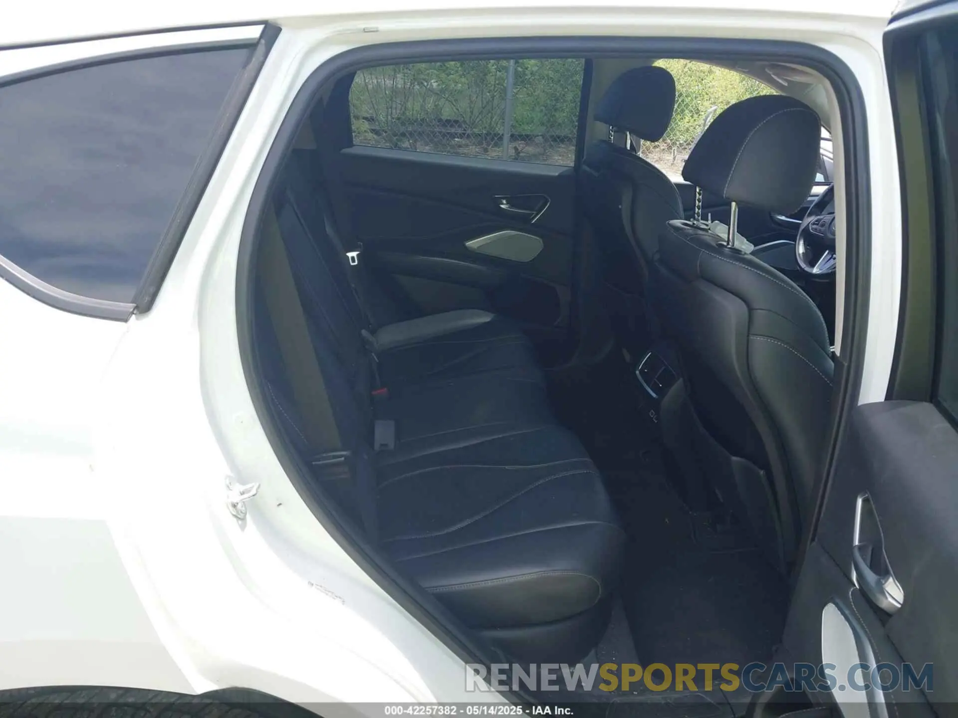 8 fotografías del automóvil dañado 5J8TC2H53ML047254 ACURA RDX 2021