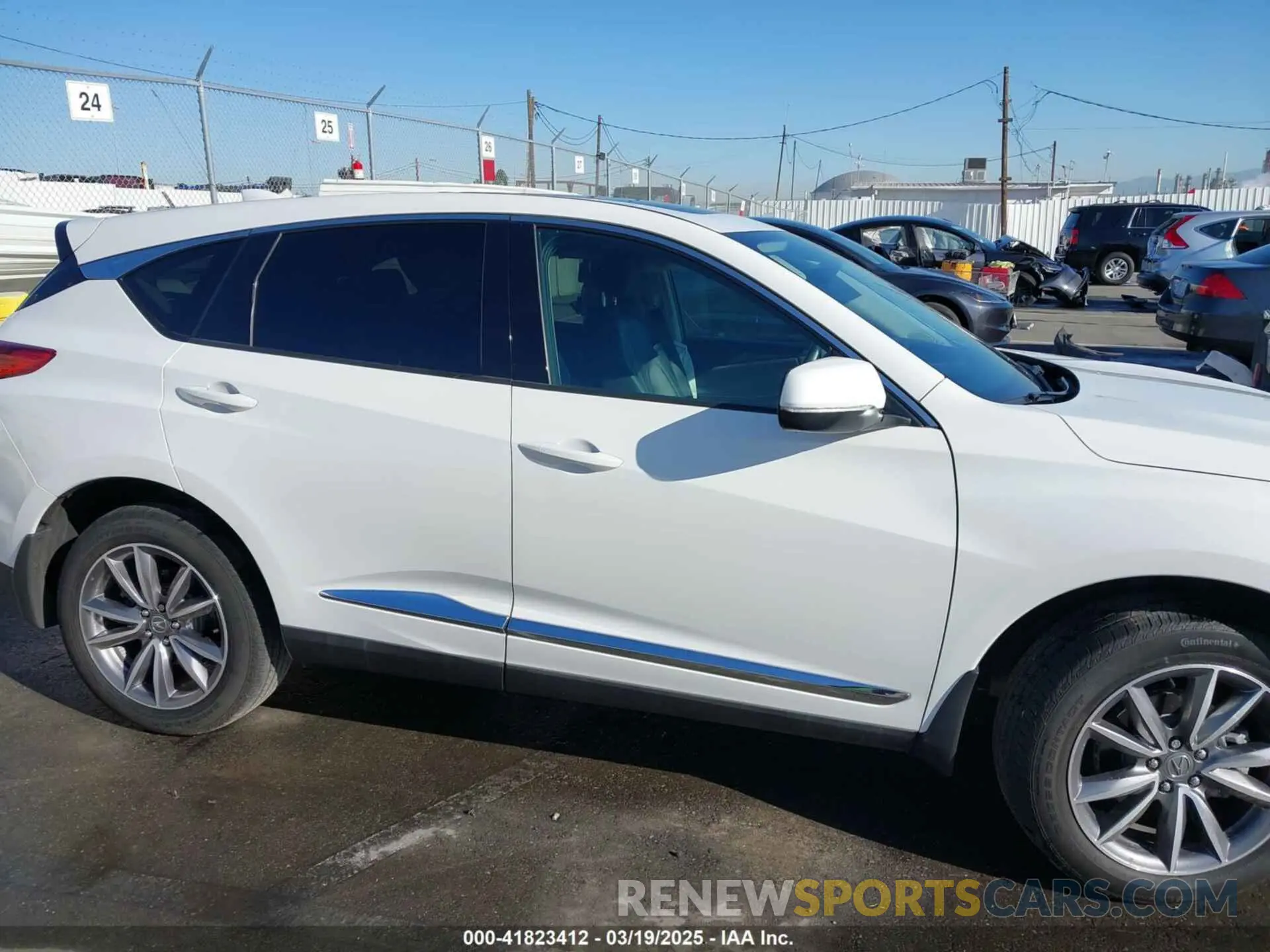 13 fotografías del automóvil dañado 5J8TC2H5XML019533 ACURA RDX 2021