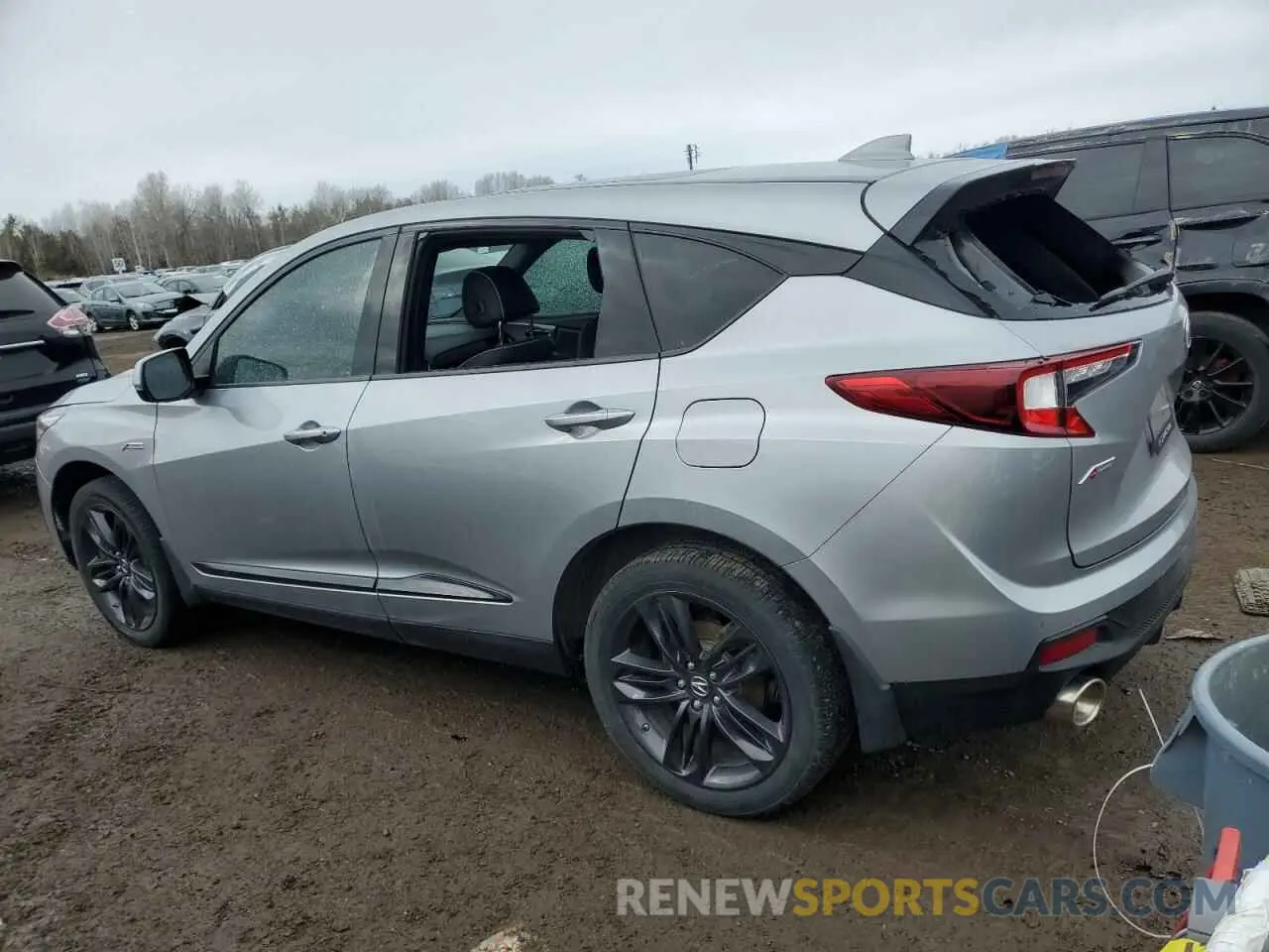 2 fotografías del automóvil dañado 5J8TC2H60ML803163 ACURA RDX 2021