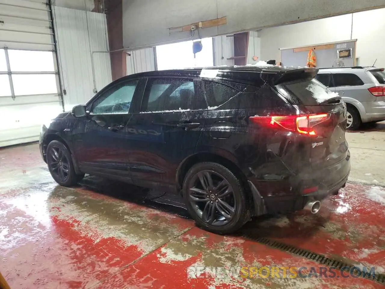 2 fotografías del automóvil dañado 5J8TC2H62ML807697 ACURA RDX 2021