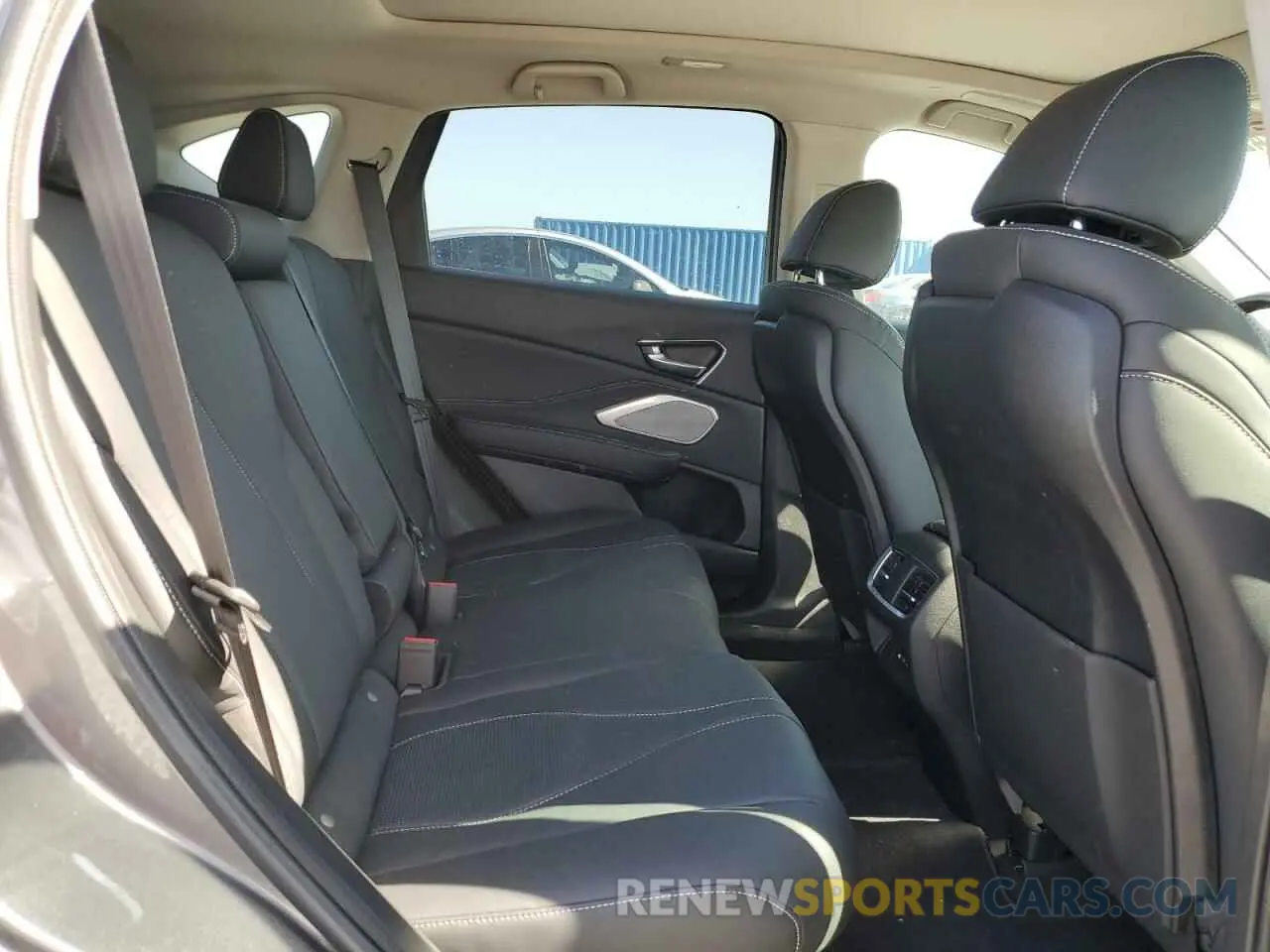 11 fotografías del automóvil dañado 5J8TC1H55NL002375 ACURA RDX 2022