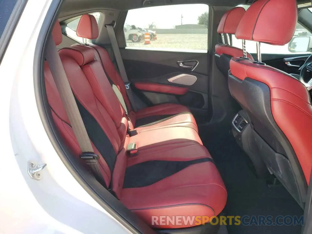 11 fotografías del automóvil dañado 5J8TC1H63NL005607 ACURA RDX 2022