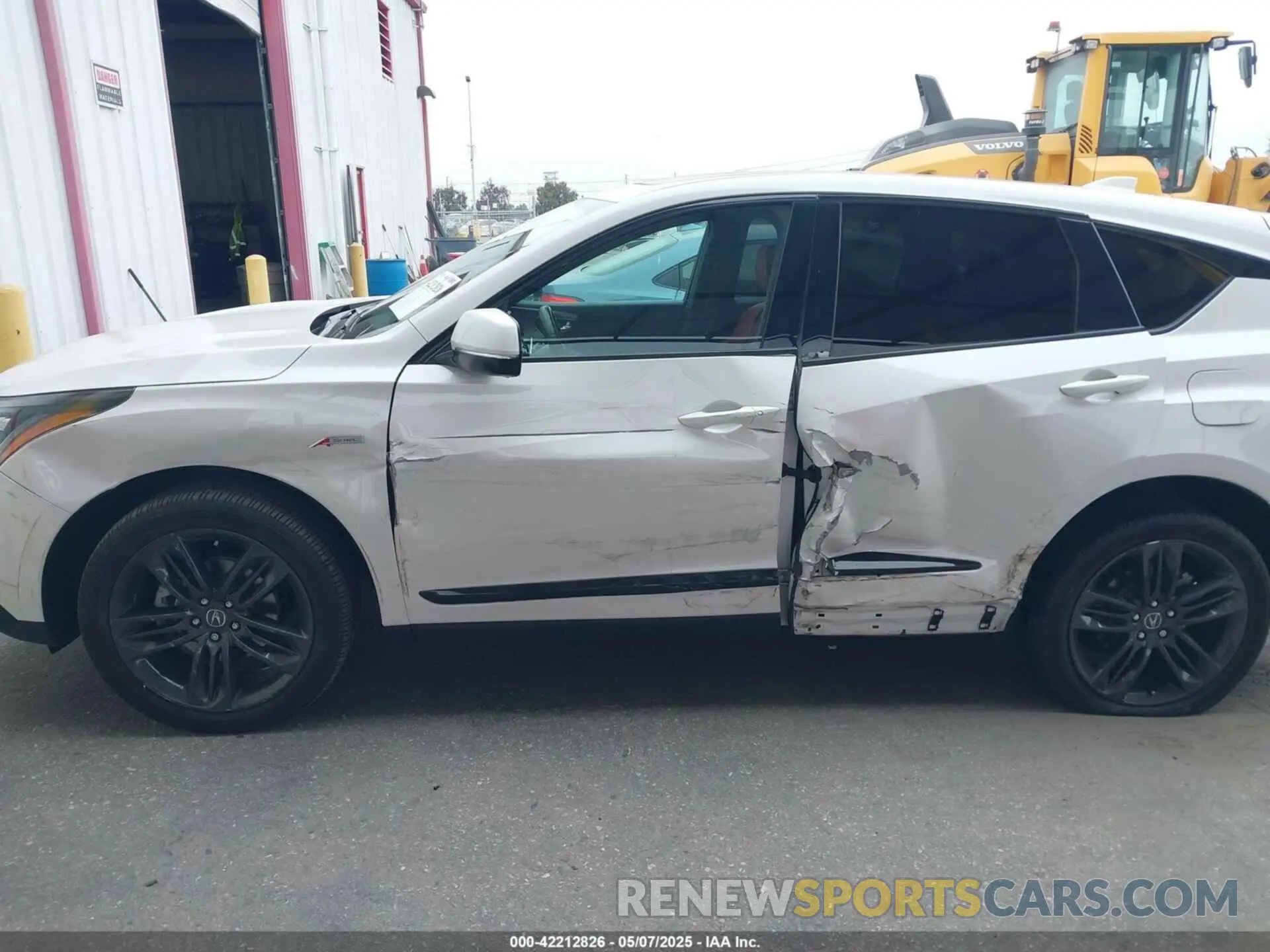 6 fotografías del automóvil dañado 5J8TC1H65NL006760 ACURA RDX 2022