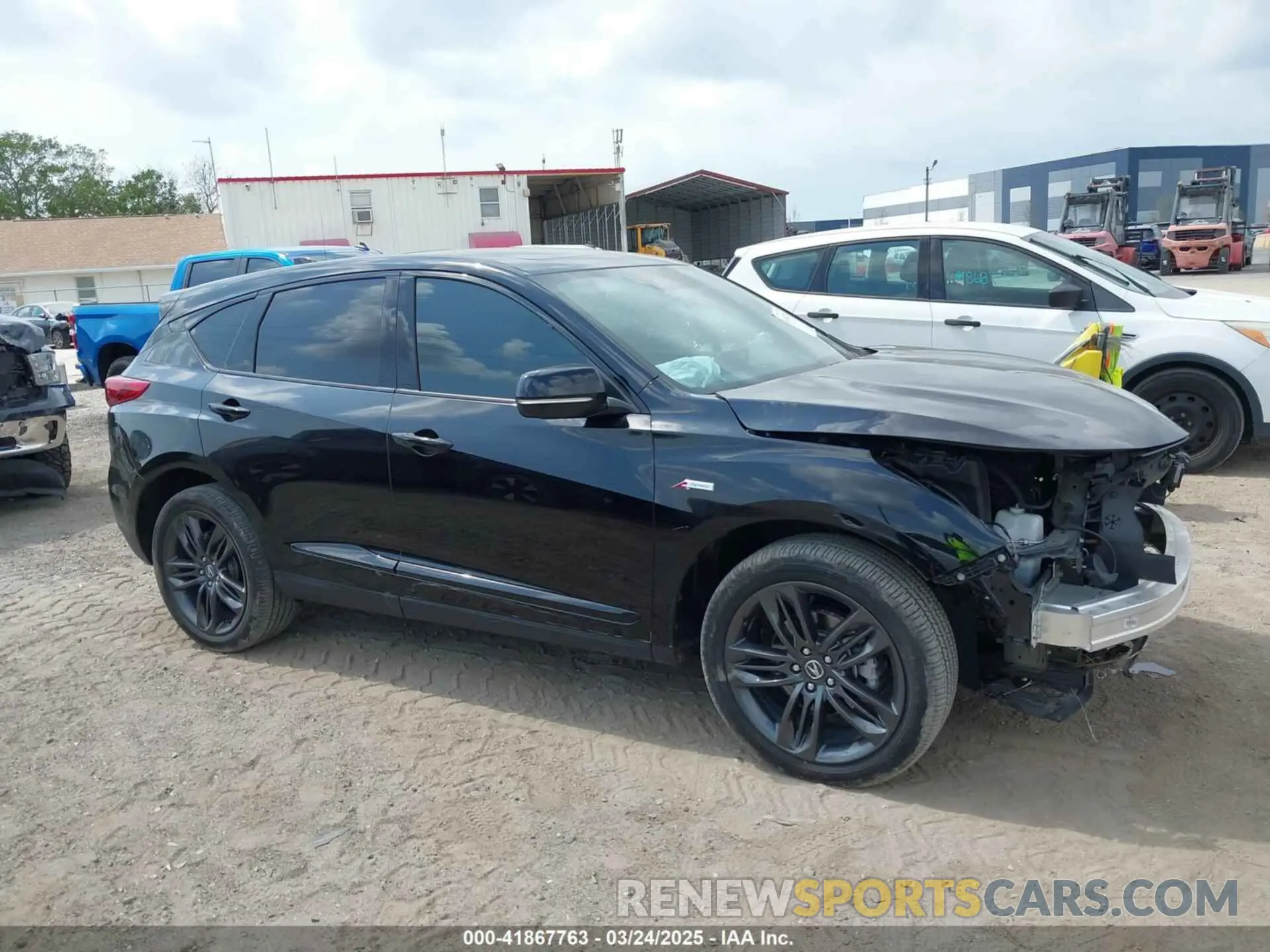 13 fotografías del automóvil dañado 5J8TC1H67NL003911 ACURA RDX 2022
