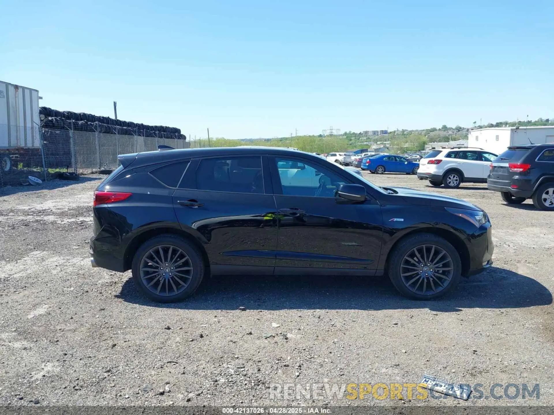 12 fotografías del automóvil dañado 5J8TC2H85NL013697 ACURA RDX 2022