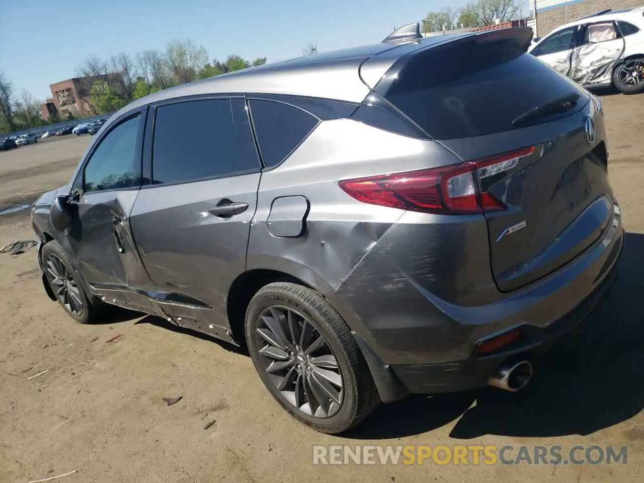2 fotografías del automóvil dañado 5J8TC2H86NL014146 ACURA RDX 2022