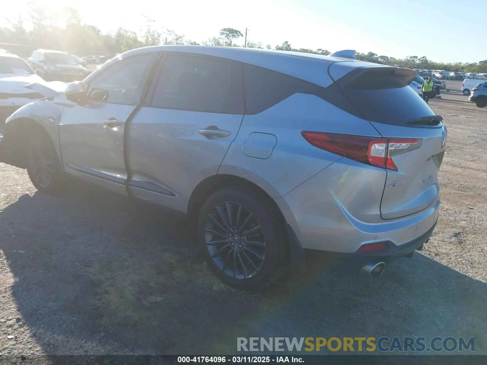 3 fotografías del automóvil dañado 5J8TC2H89NL000578 ACURA RDX 2022