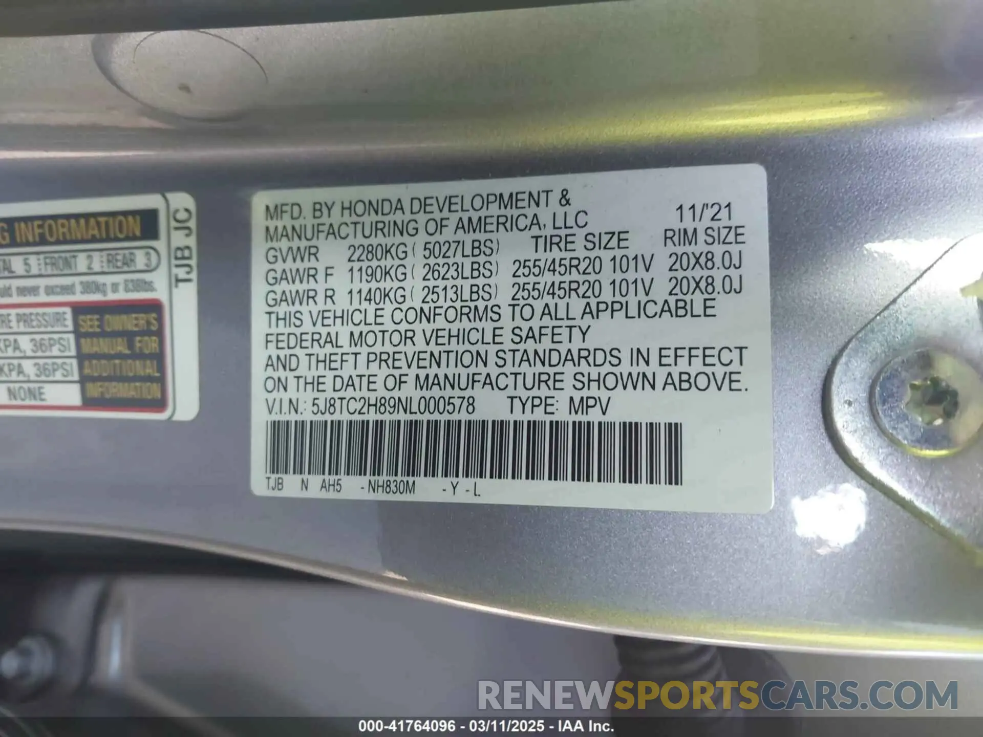 9 fotografías del automóvil dañado 5J8TC2H89NL000578 ACURA RDX 2022